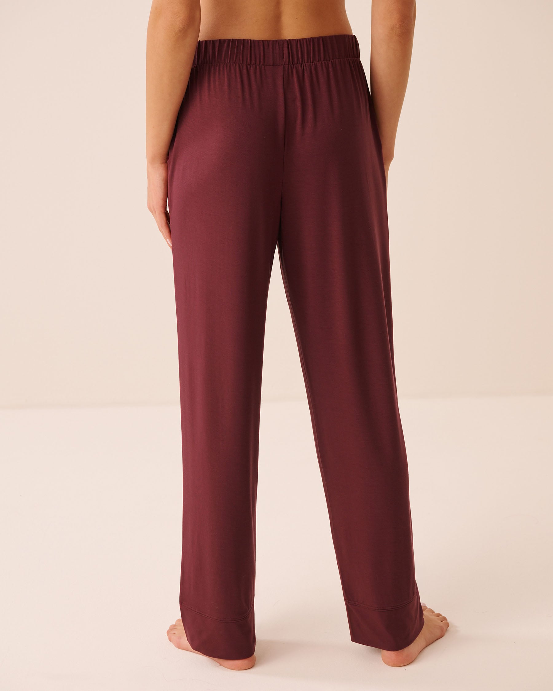 LA VIE EN ROSE Modal Pants Burgundy 60200200 - View2