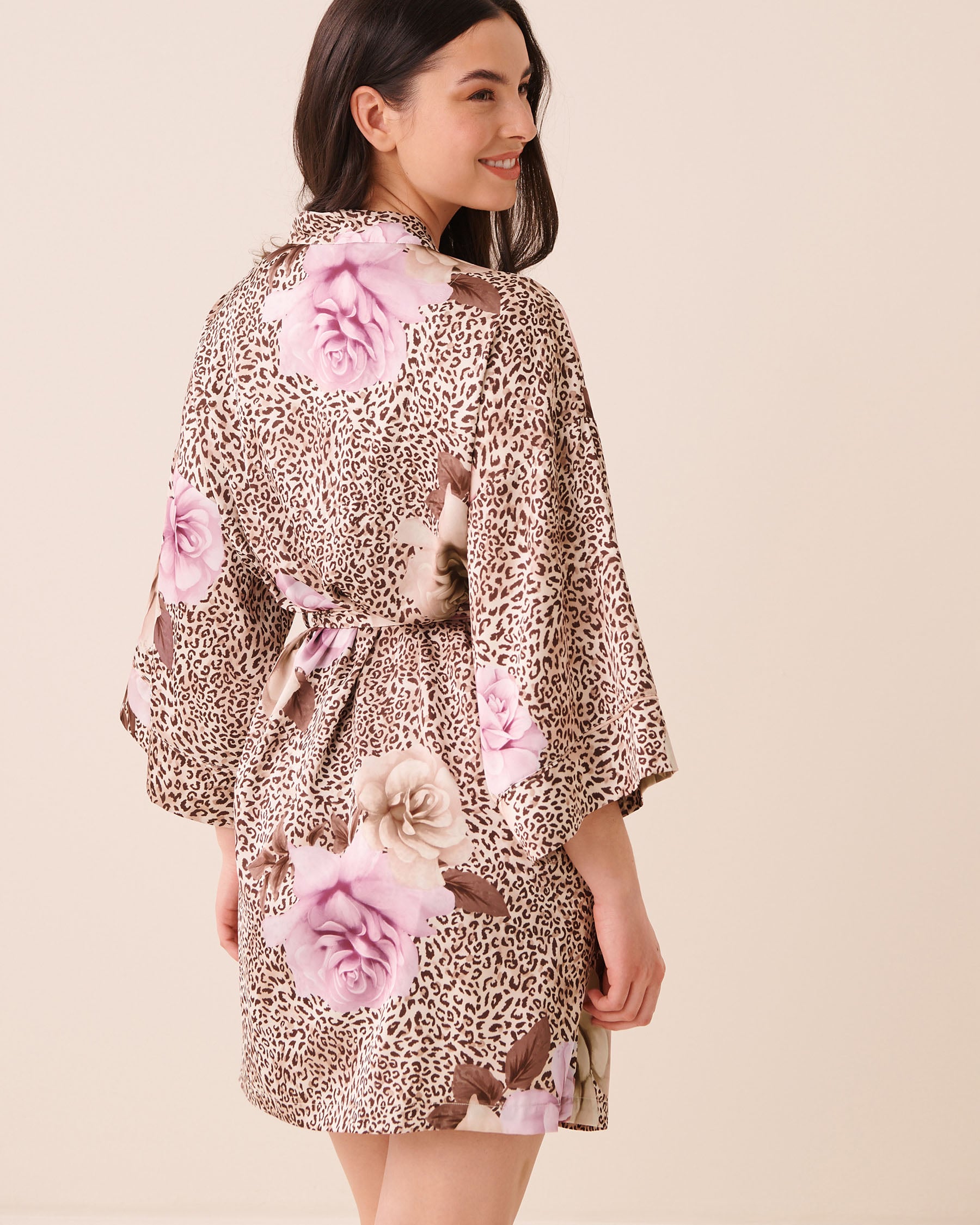 LA VIE EN ROSE Floral Leopard Print Satin Kimono Floral Leopard 60600124 - View2