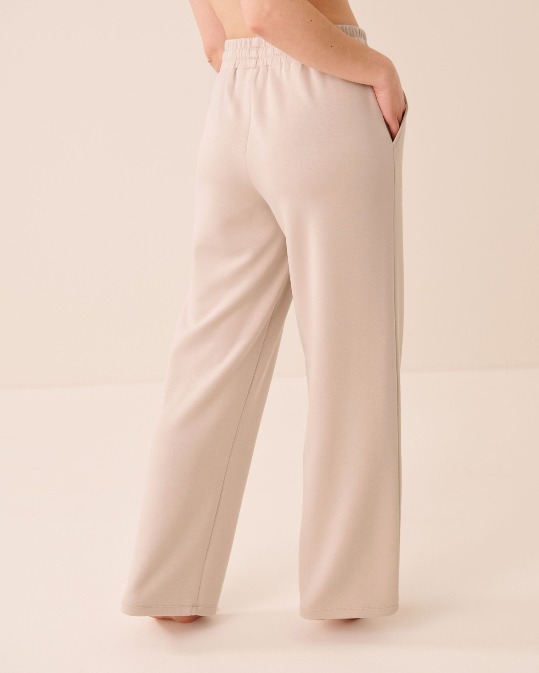 LA VIE EN ROSE Double-knit Pants Beige 50200119 - View2