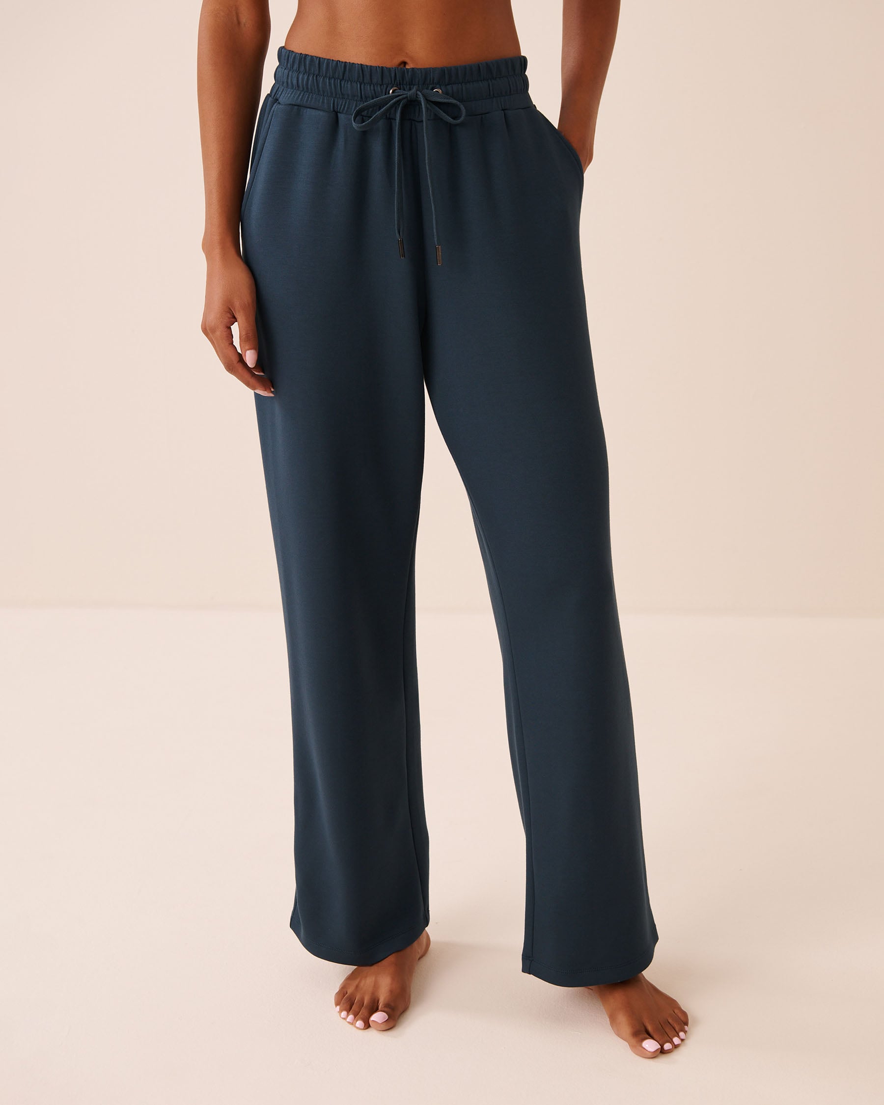 LA VIE EN ROSE Double-knit Pants Midnight Navy 50200119 - View1