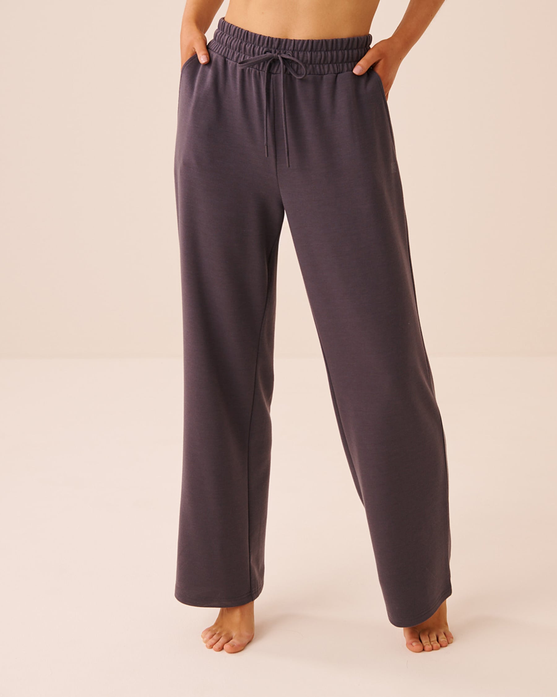 LA VIE EN ROSE French Terry Pants Anthracite 50200123 - View1
