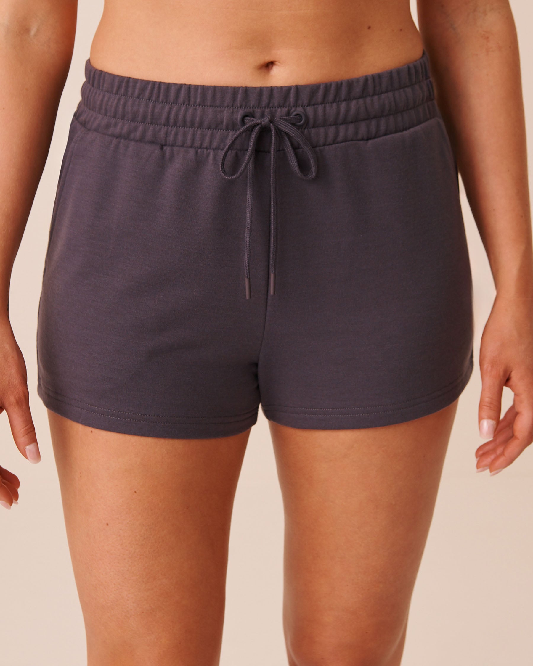 LA VIE EN ROSE French Terry Shorts Anthracite 50200122 - View1