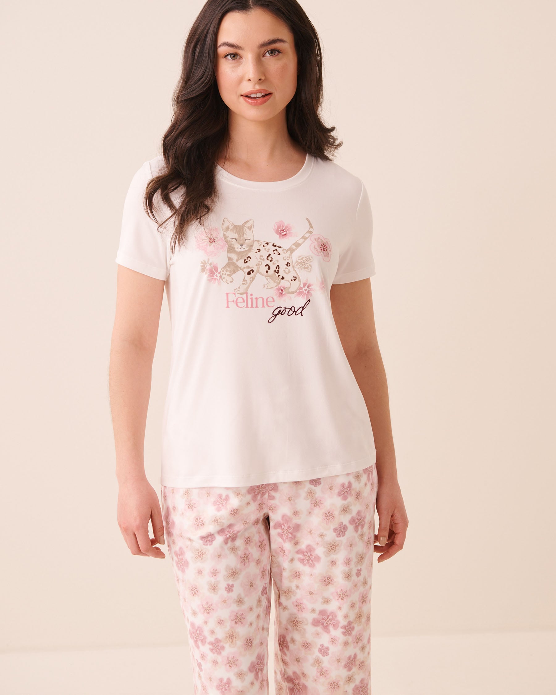 LA VIE EN ROSE Bengal Cat Print Super Soft Short Sleeve T-shirt White/Cat 40100878 - View1