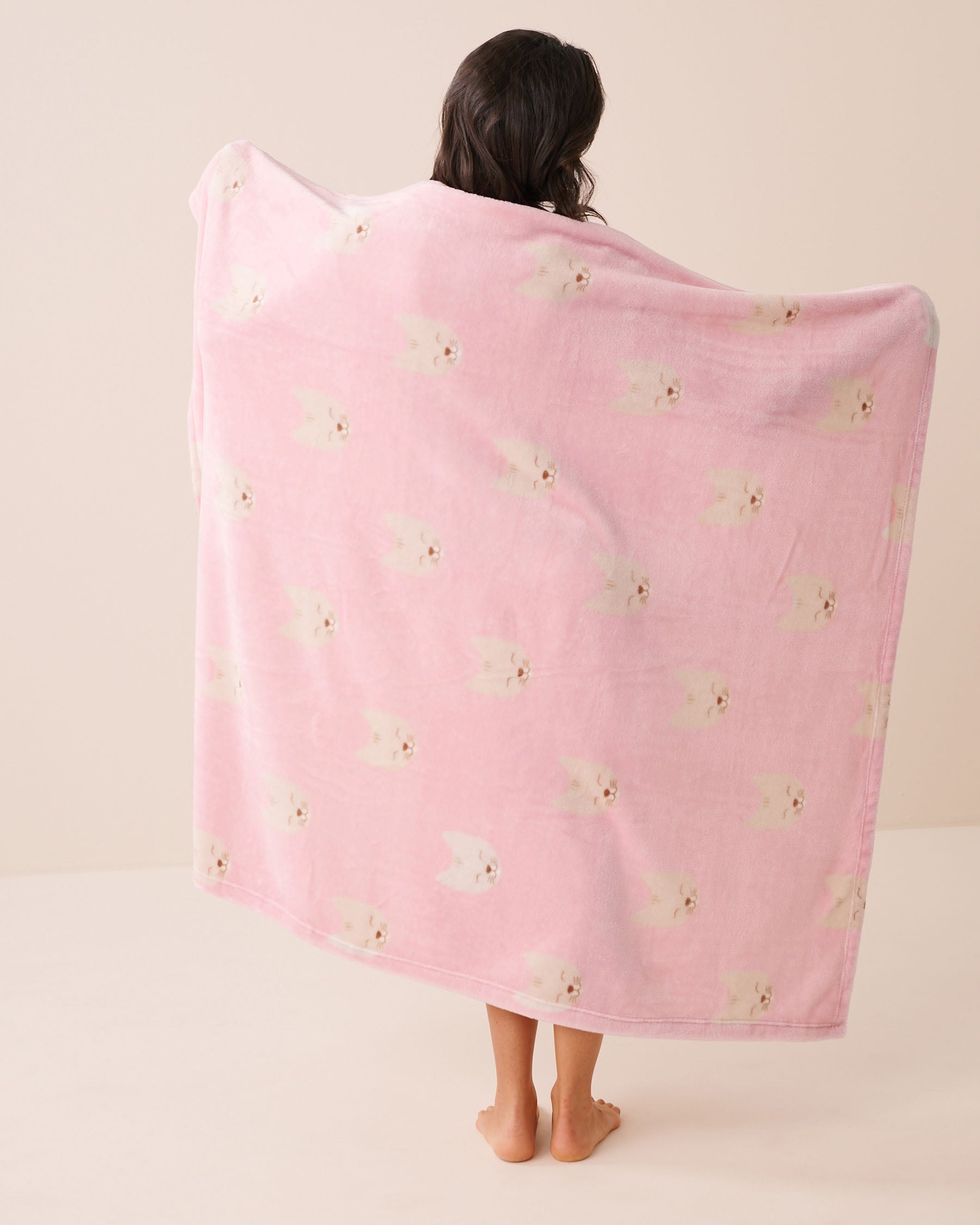 LA VIE EN ROSE Cat Print Soft Plush Blanket Pink/Cats 40700490 - View2