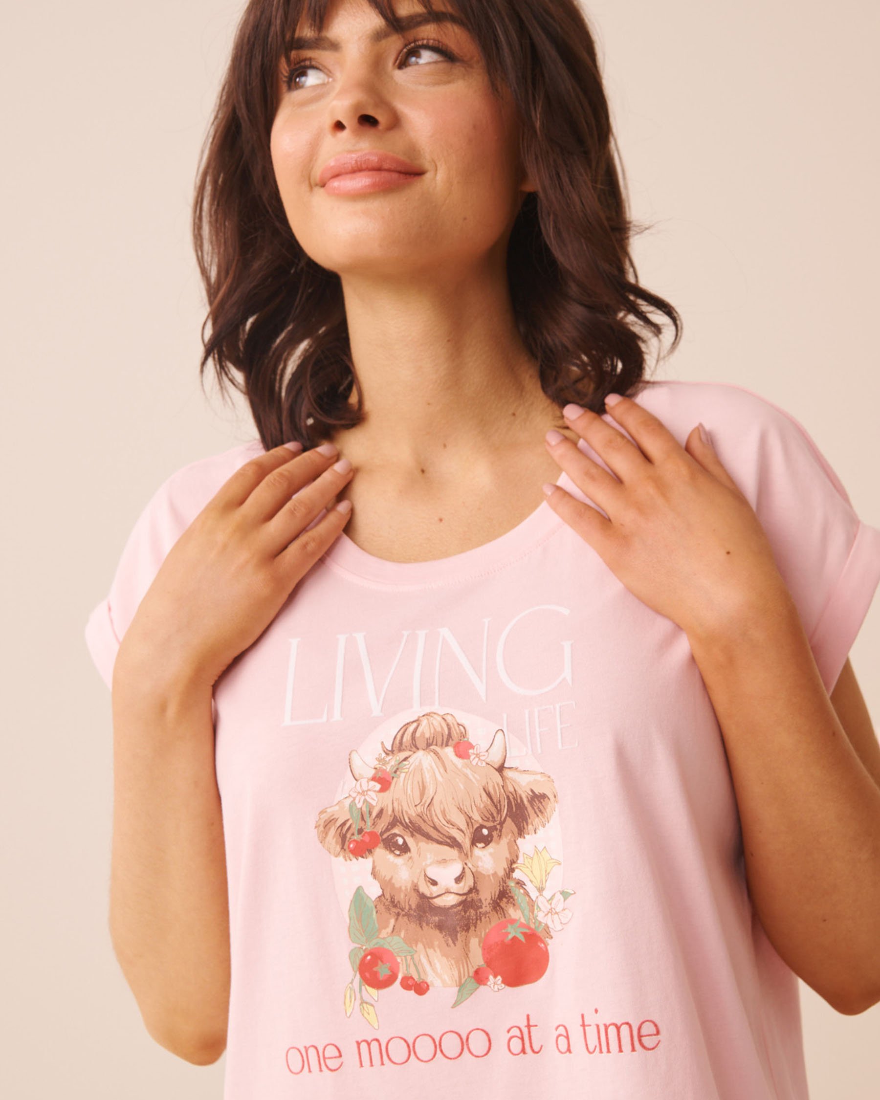 LA VIE EN ROSE Highland Cow Print Cotton Short Sleeve Sleepshirt Pink/Living Life 40500501 - View3