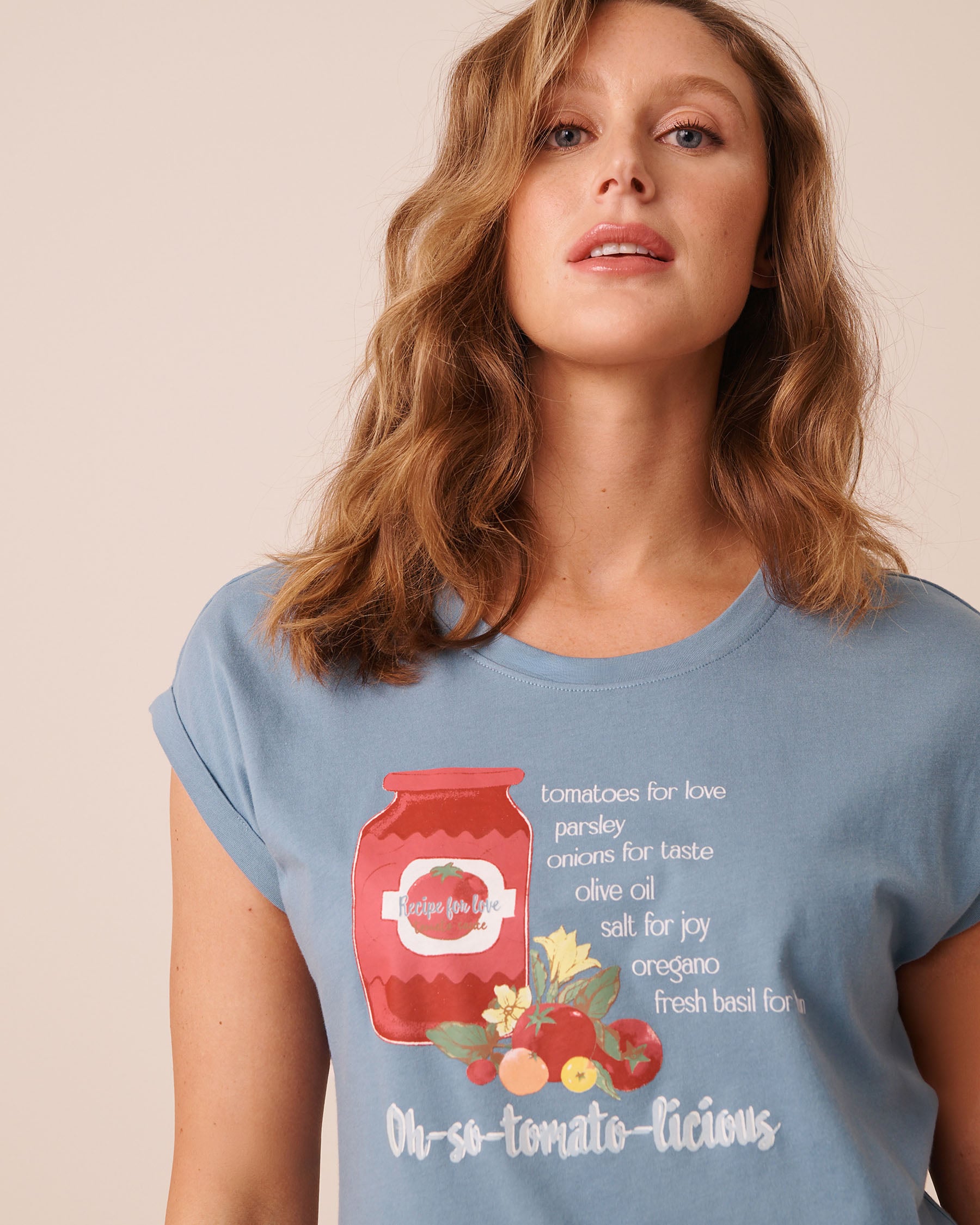 LA VIE EN ROSE Tomato Sauce Print Cotton Short Sleeve T-shirt Blue/Tomato Sauce 40100890 - View3