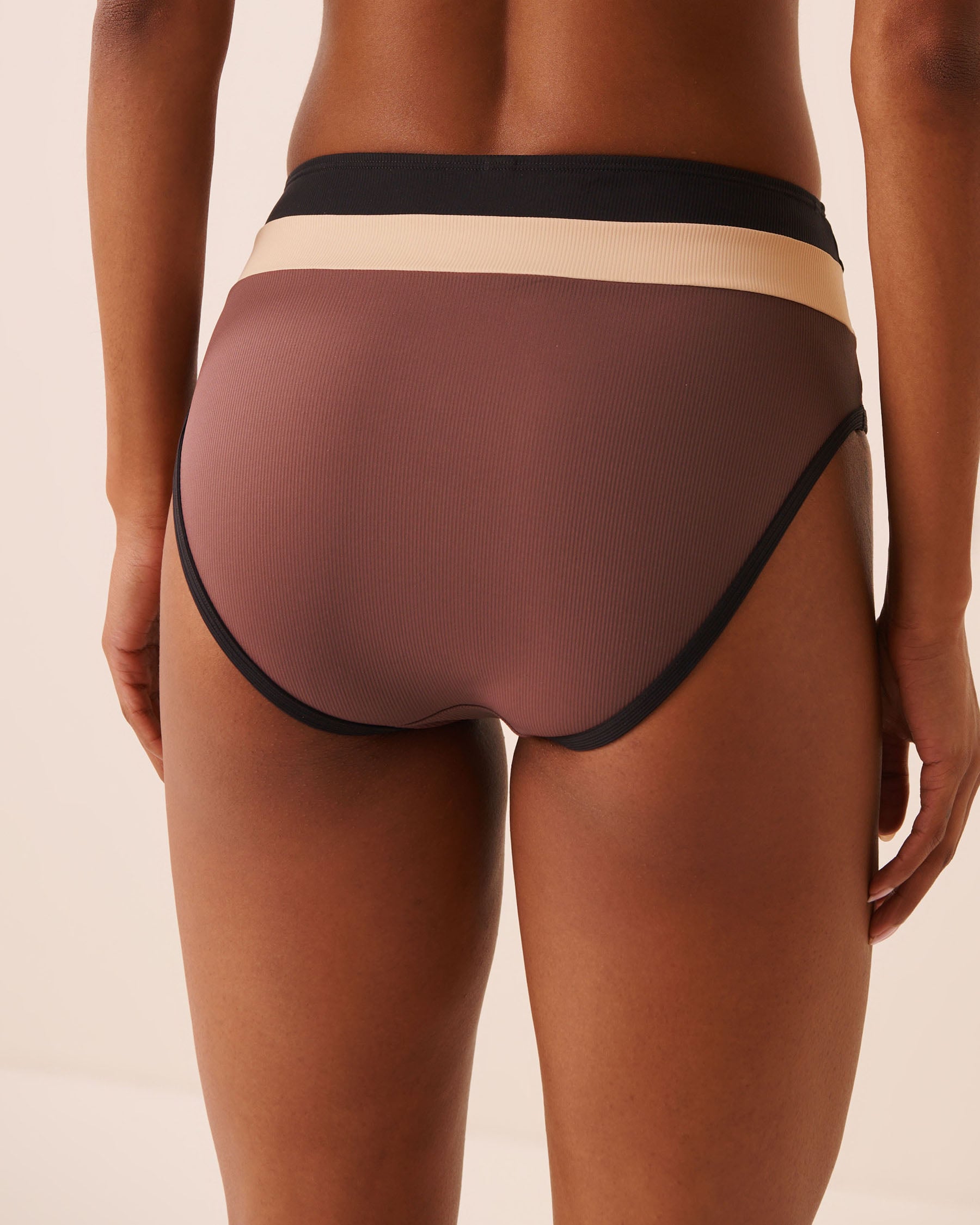 LA VIE EN ROSE AQUA Bas de bikini taille haute COFFEE BLOCK Noir/Brun/Beige 70300935 - View2