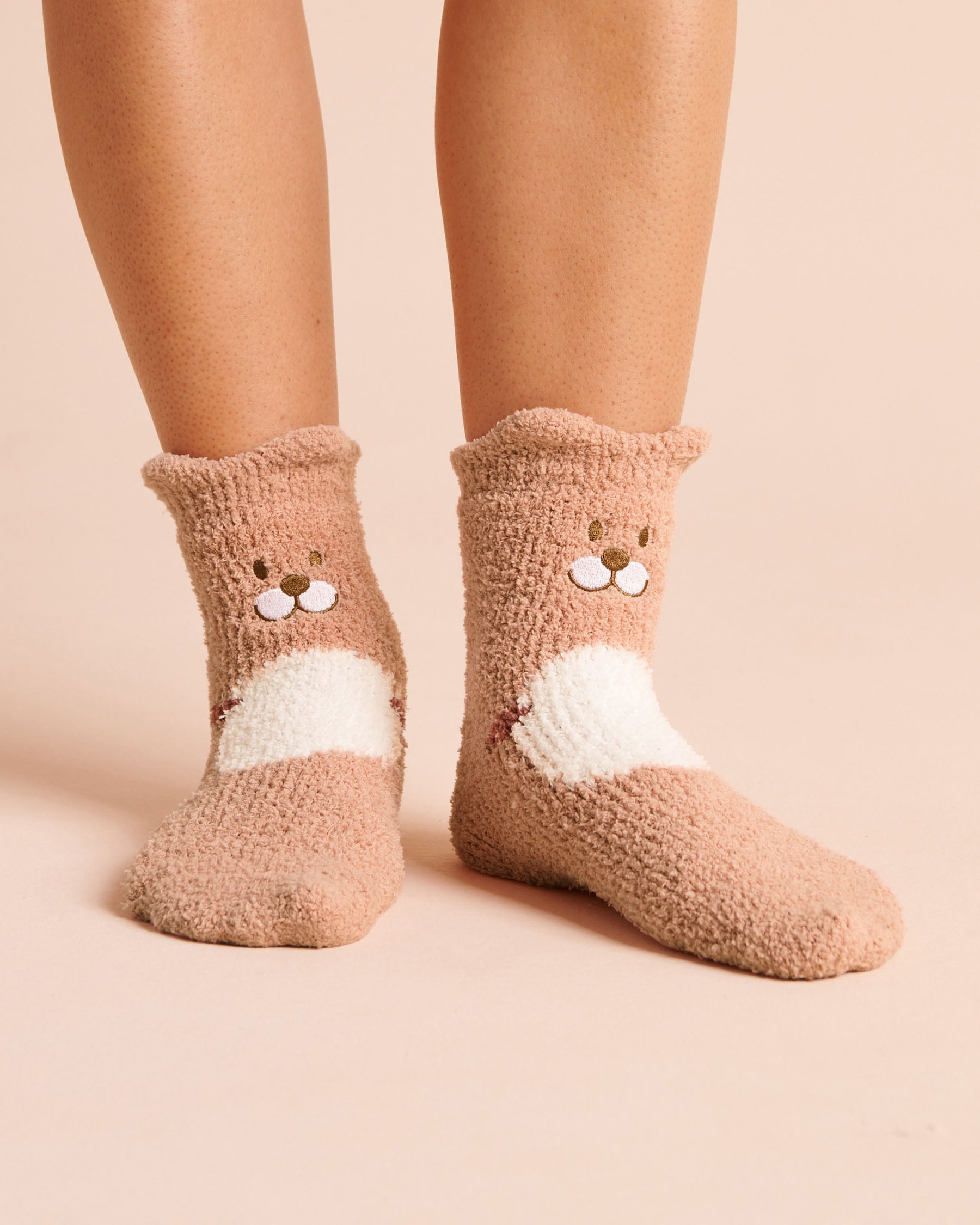 LA VIE EN ROSE Plush Groundhog Socks Brun/Groundhog 40700502 - View2