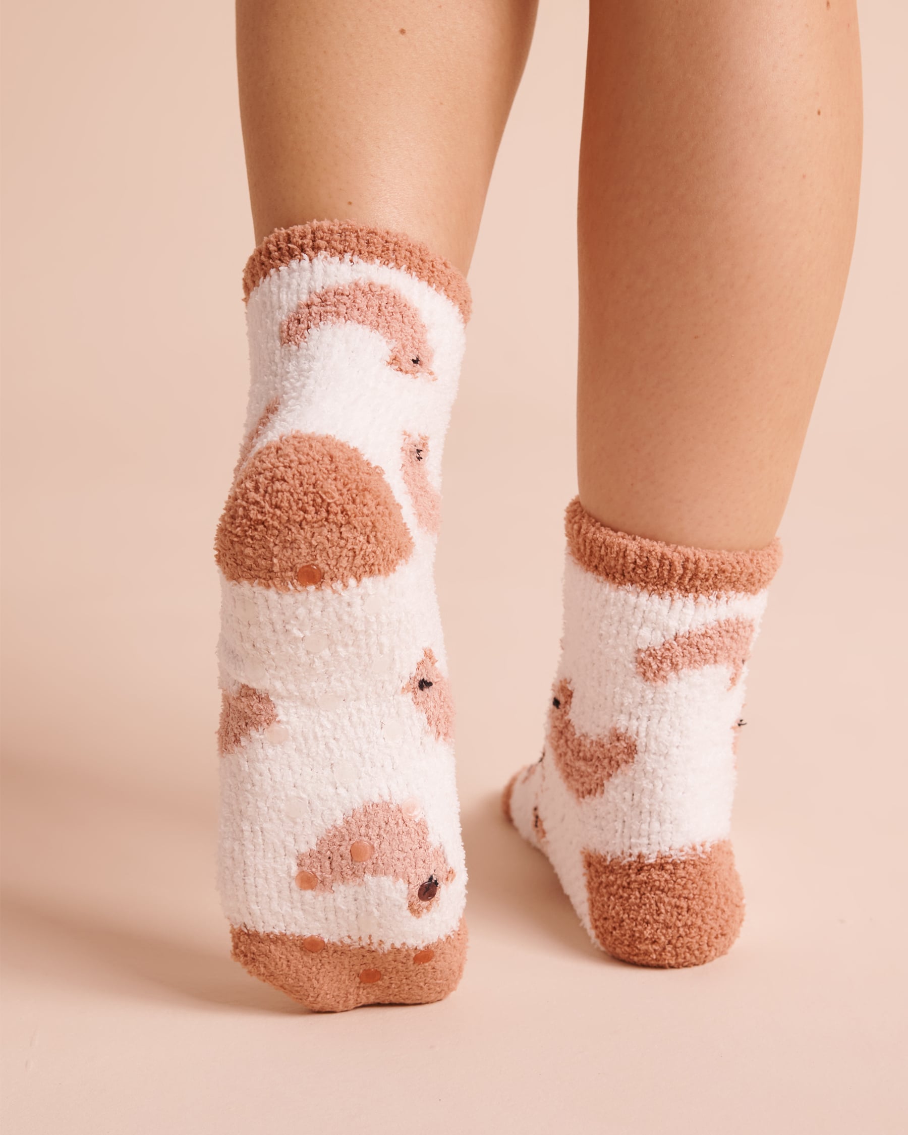 LA VIE EN ROSE Plush Chicken Socks White/Chicken 40700502 - View2