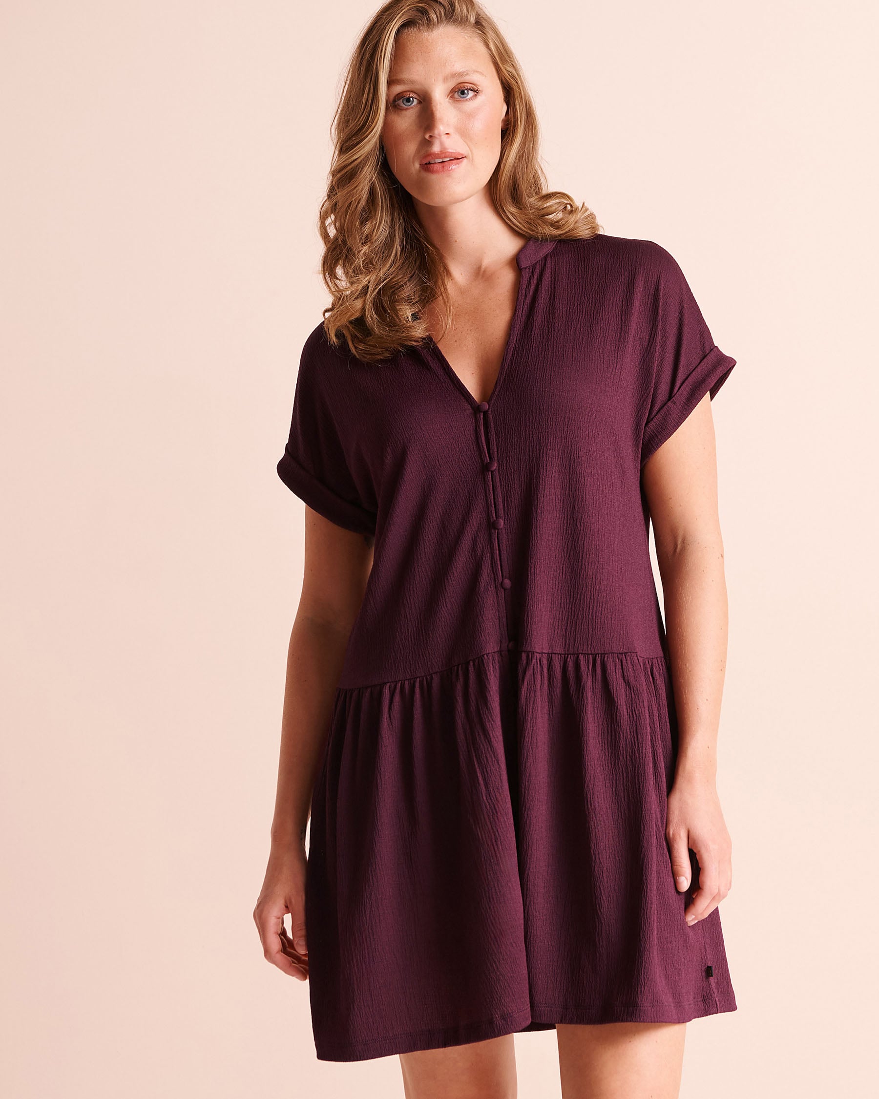 LA VIE EN ROSE AQUA Robe courte étagée effet froissé Bourgogne 80300147 - View1