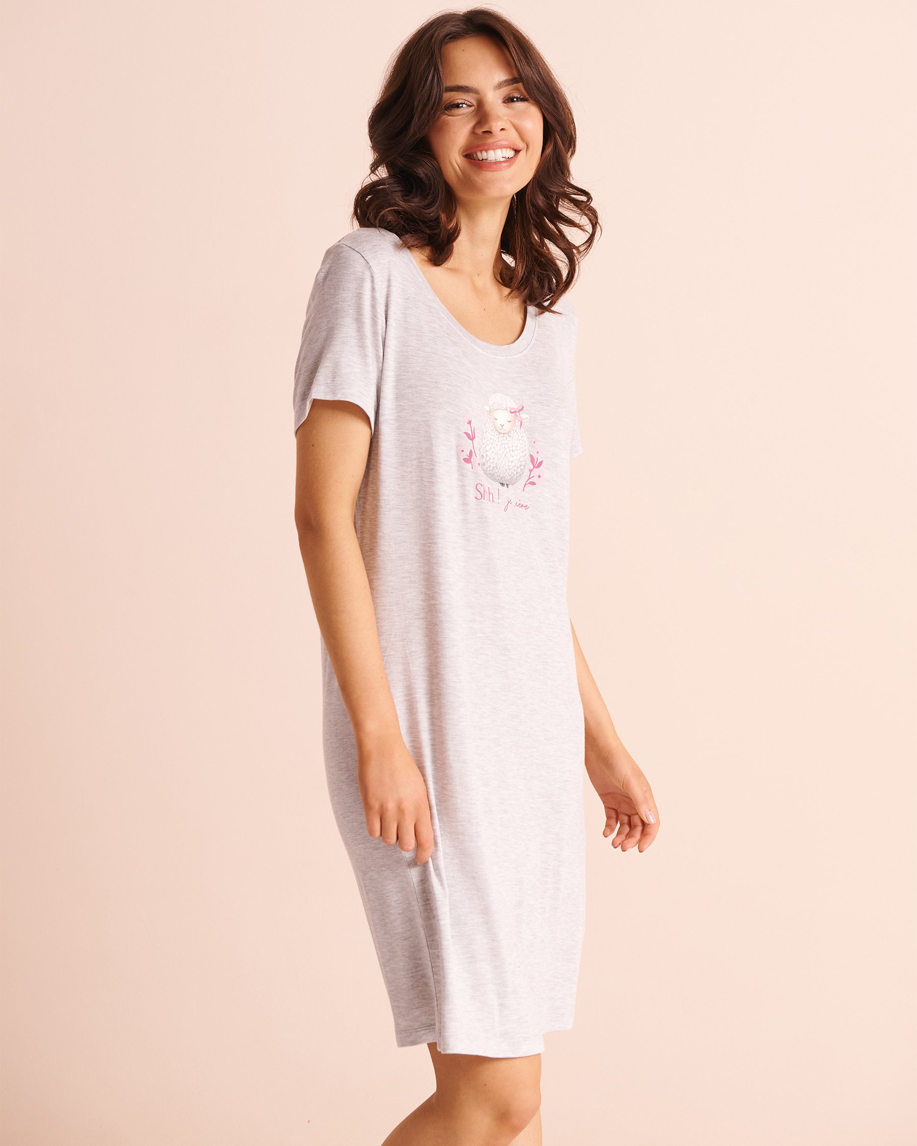 LA VIE EN ROSE Chemise de nuit manches courtes en jersey doux imprimé mouton Gris/Mouton 60500260 - View1