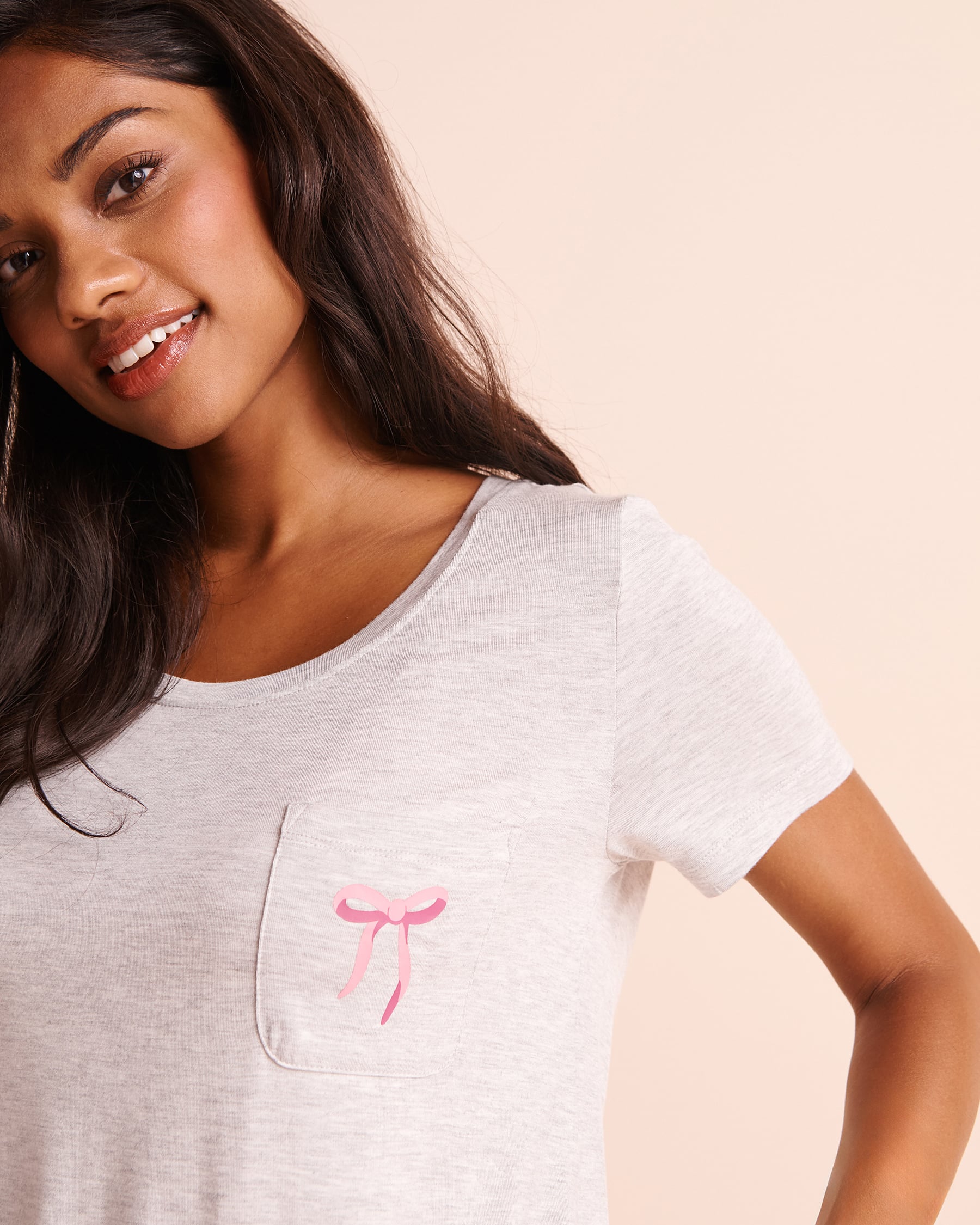 LA VIE EN ROSE T-shirt manches courtes en jersey doux imprimé nœud Gris/Nœud 60100212 - Voir3