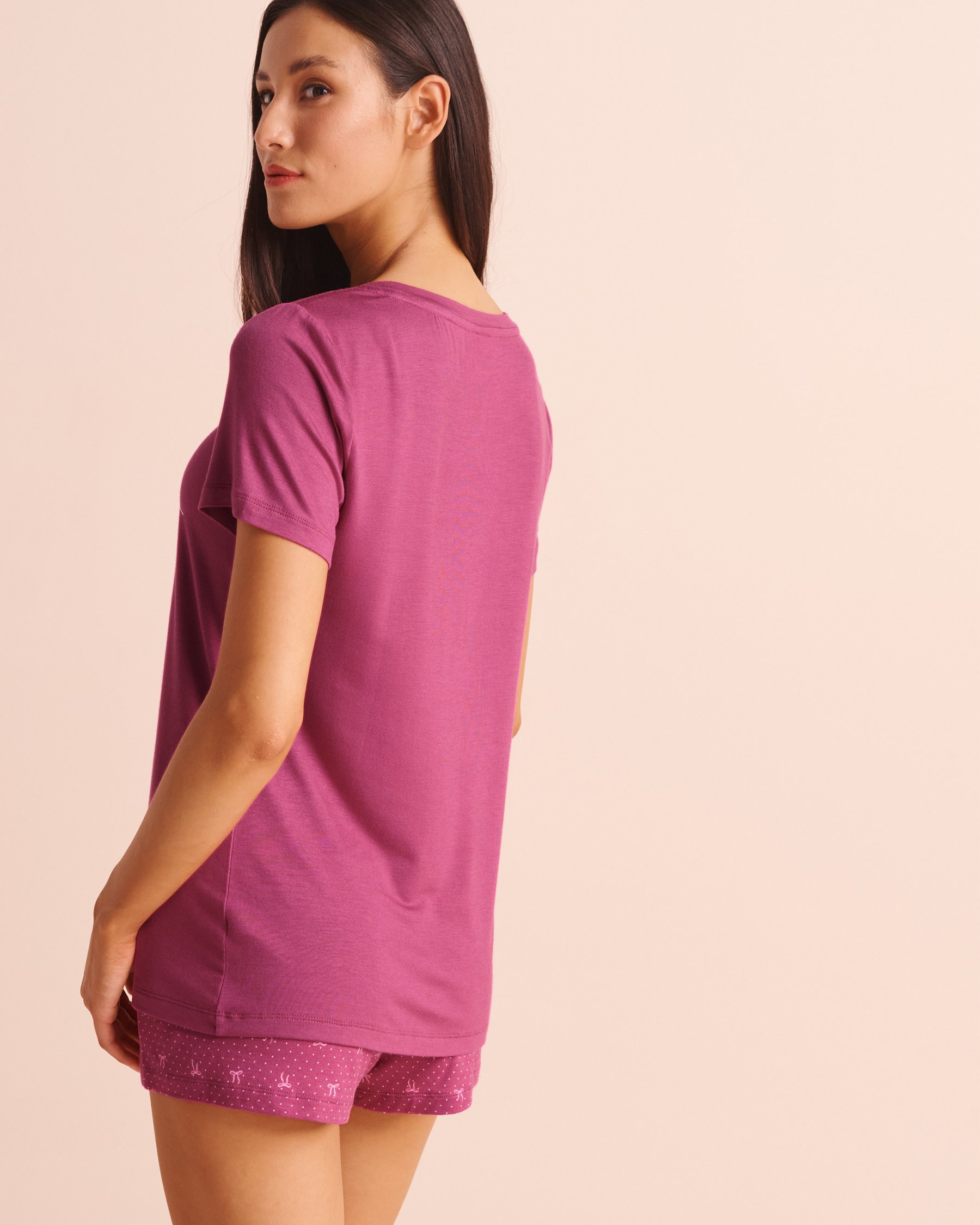 LA VIE EN ROSE Let's Stay Cozy Print Soft Jersey Short Sleeve T-shirt Magenta/Let's Stay Cozy 60100212 - View2