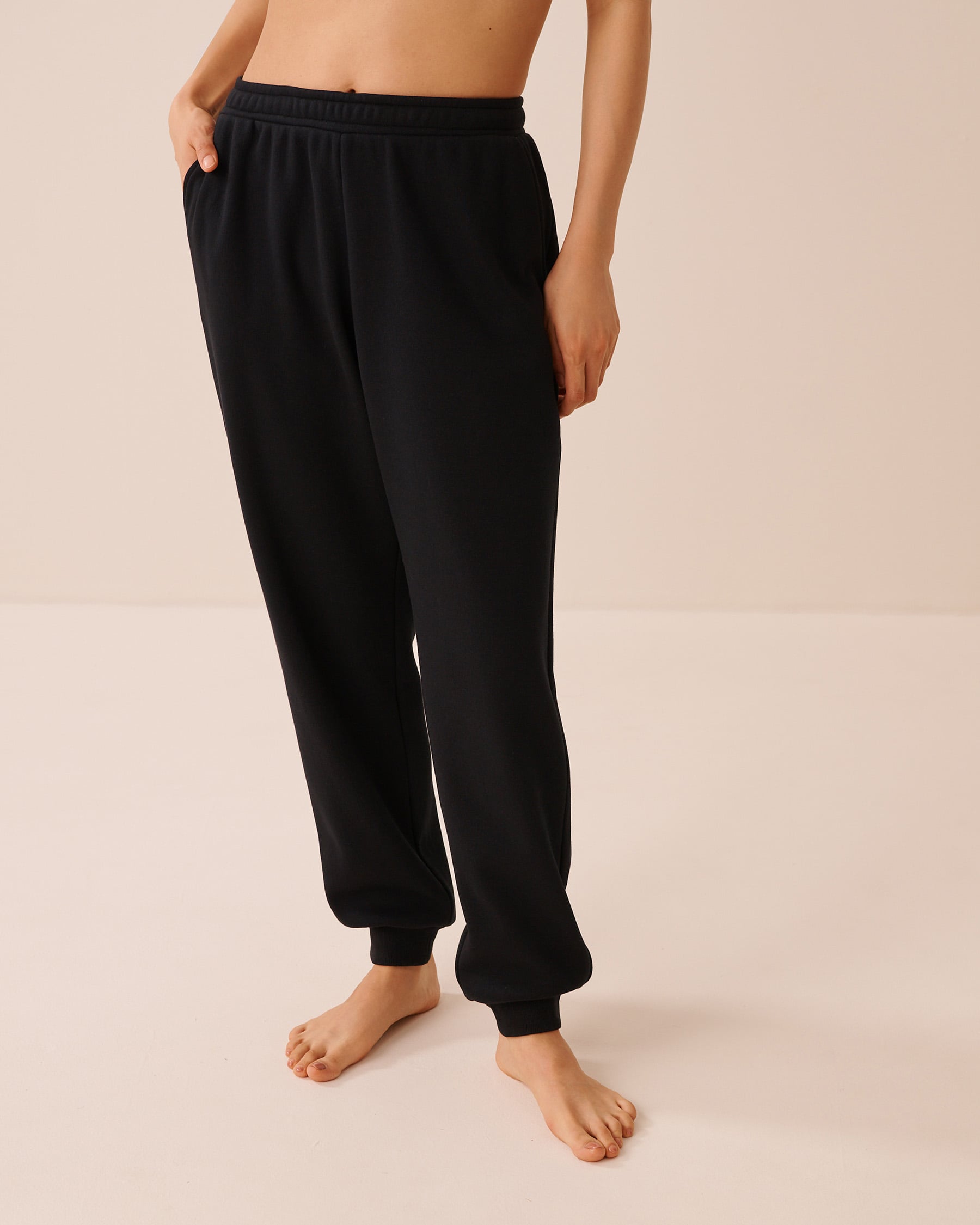 LA VIE EN ROSE Pantalon jogger en molleton brossé Noir 50200127 - Voir1