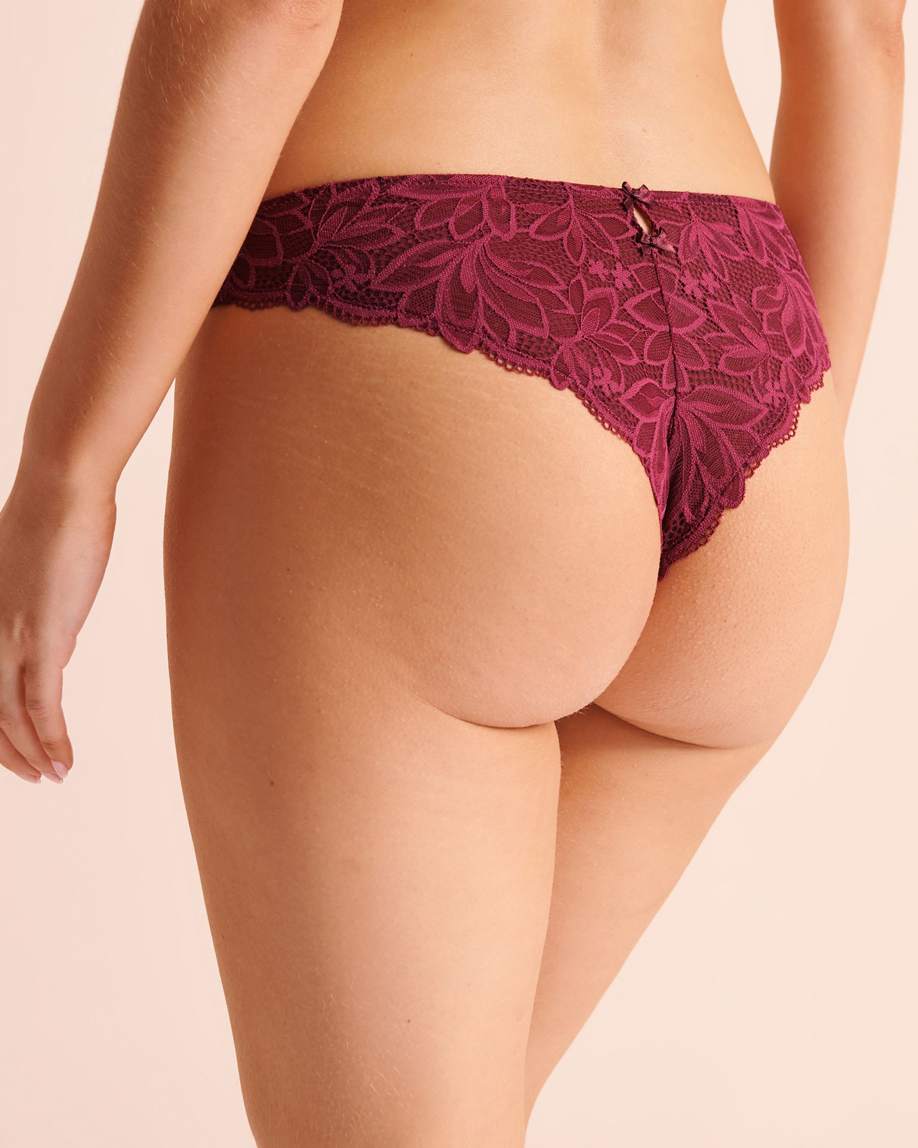 LA VIE EN ROSE Culotte brésilienne en dentelle Rouge framboise 20300540 - View2