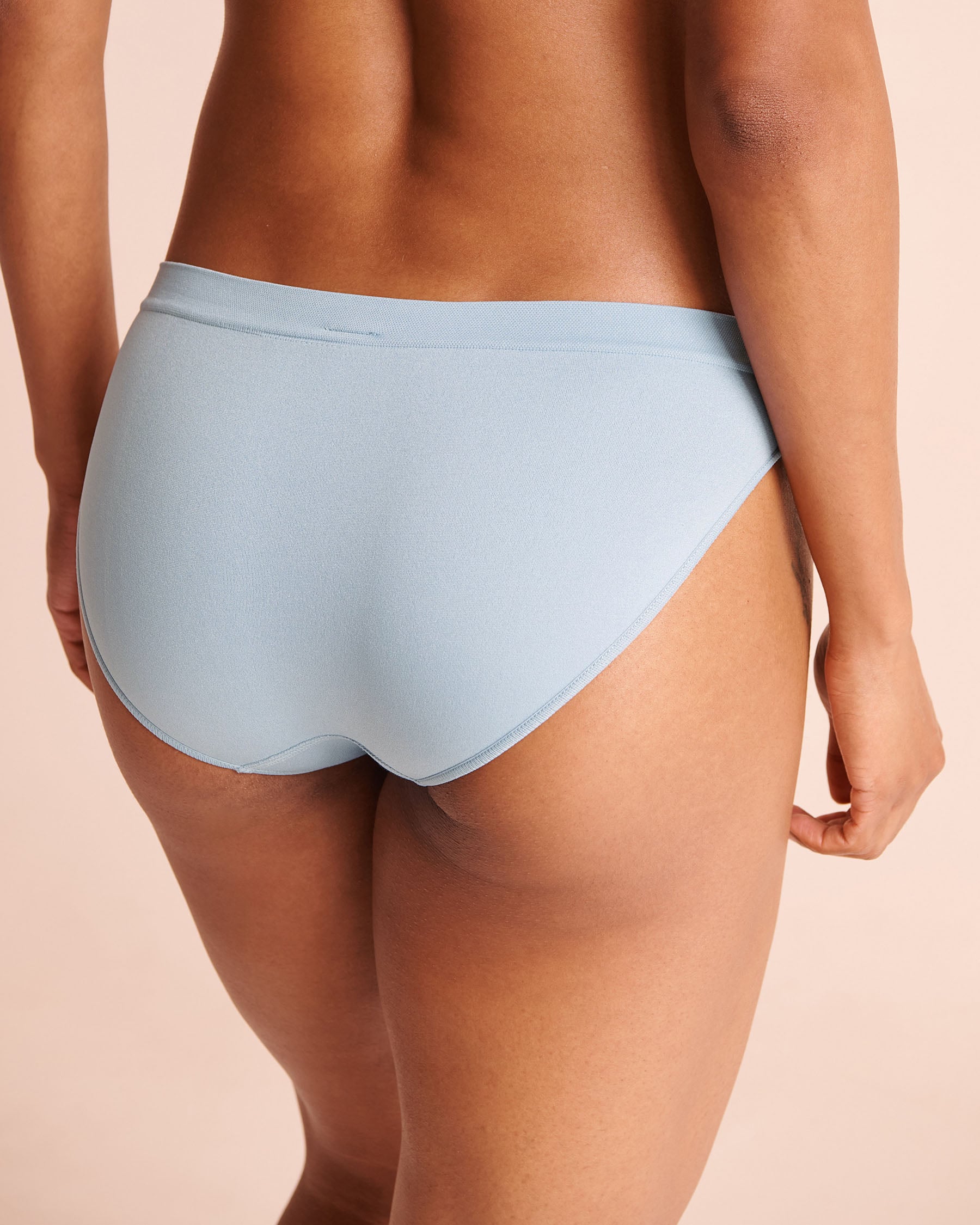 LA VIE EN ROSE Culotte bikini en tissu sans coutures Bleu brume 20200871 - View2