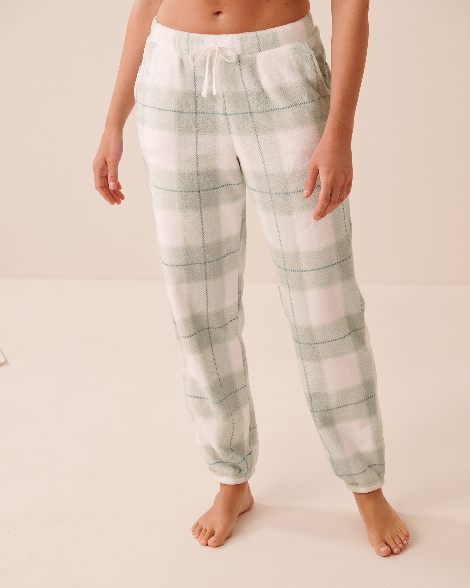 LA VIE EN ROSE Ensemble pyjama en peluche douce carreaux verts Carreaux verts 40400101 - View4