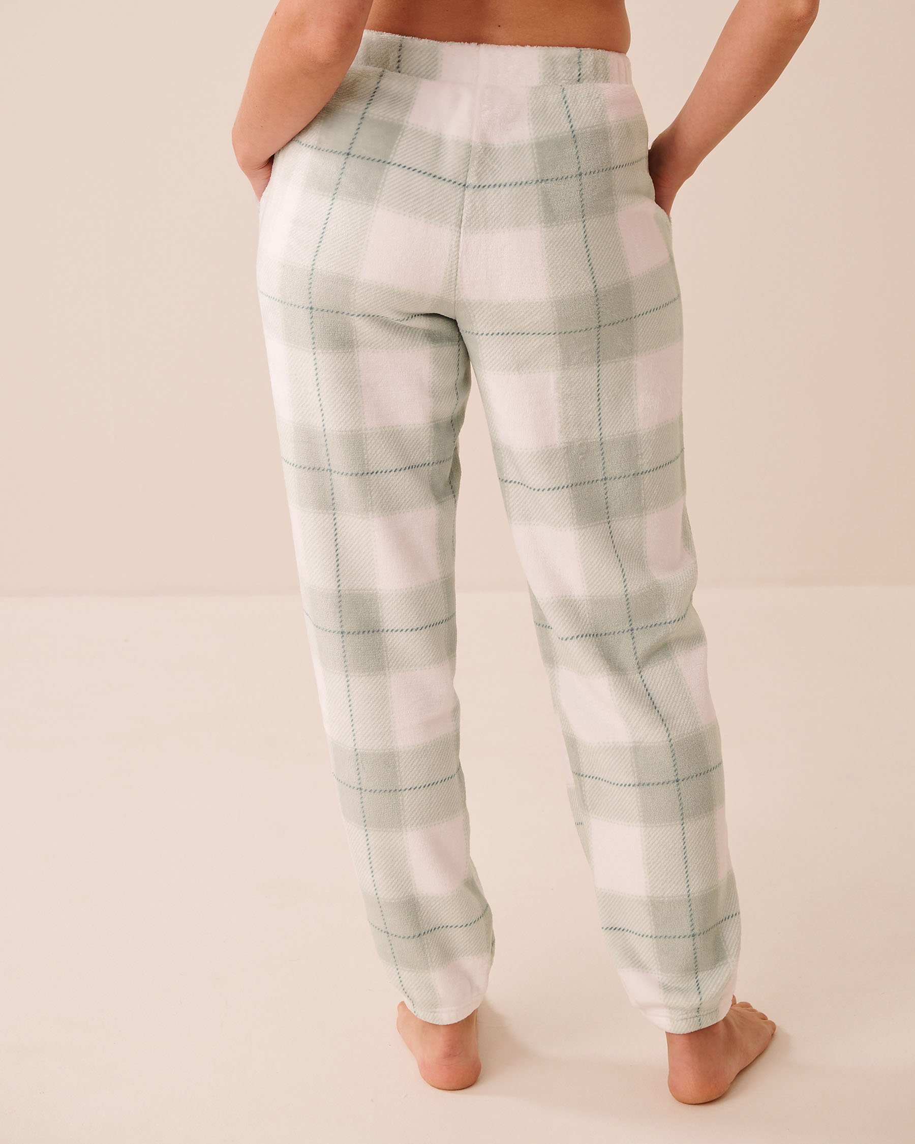 LA VIE EN ROSE Ensemble pyjama en peluche douce carreaux verts Carreaux verts 40400101 - View5
