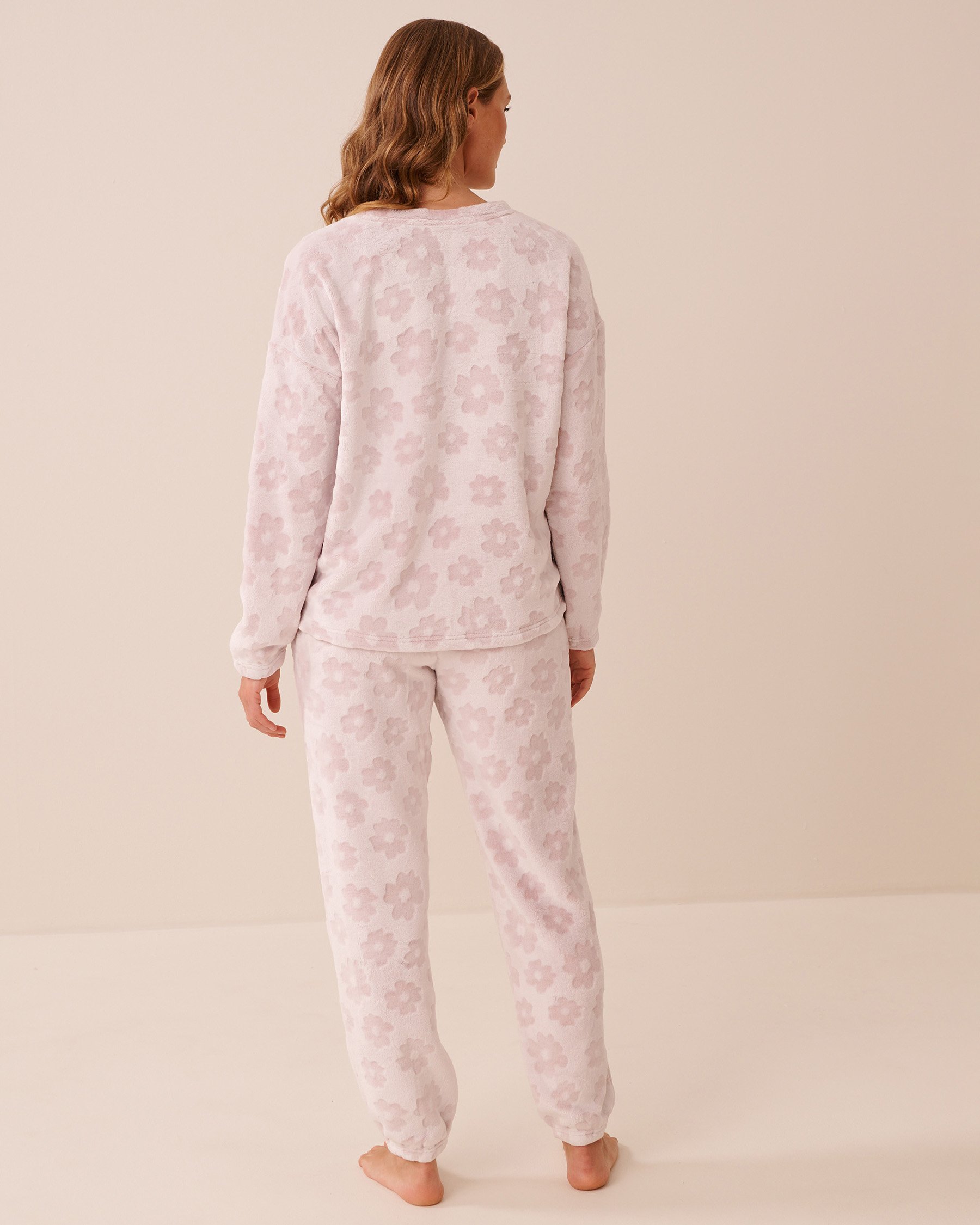 LA VIE EN ROSE Floral Print Soft Plush Pajama Set Purple Flowers 40400101 - View2