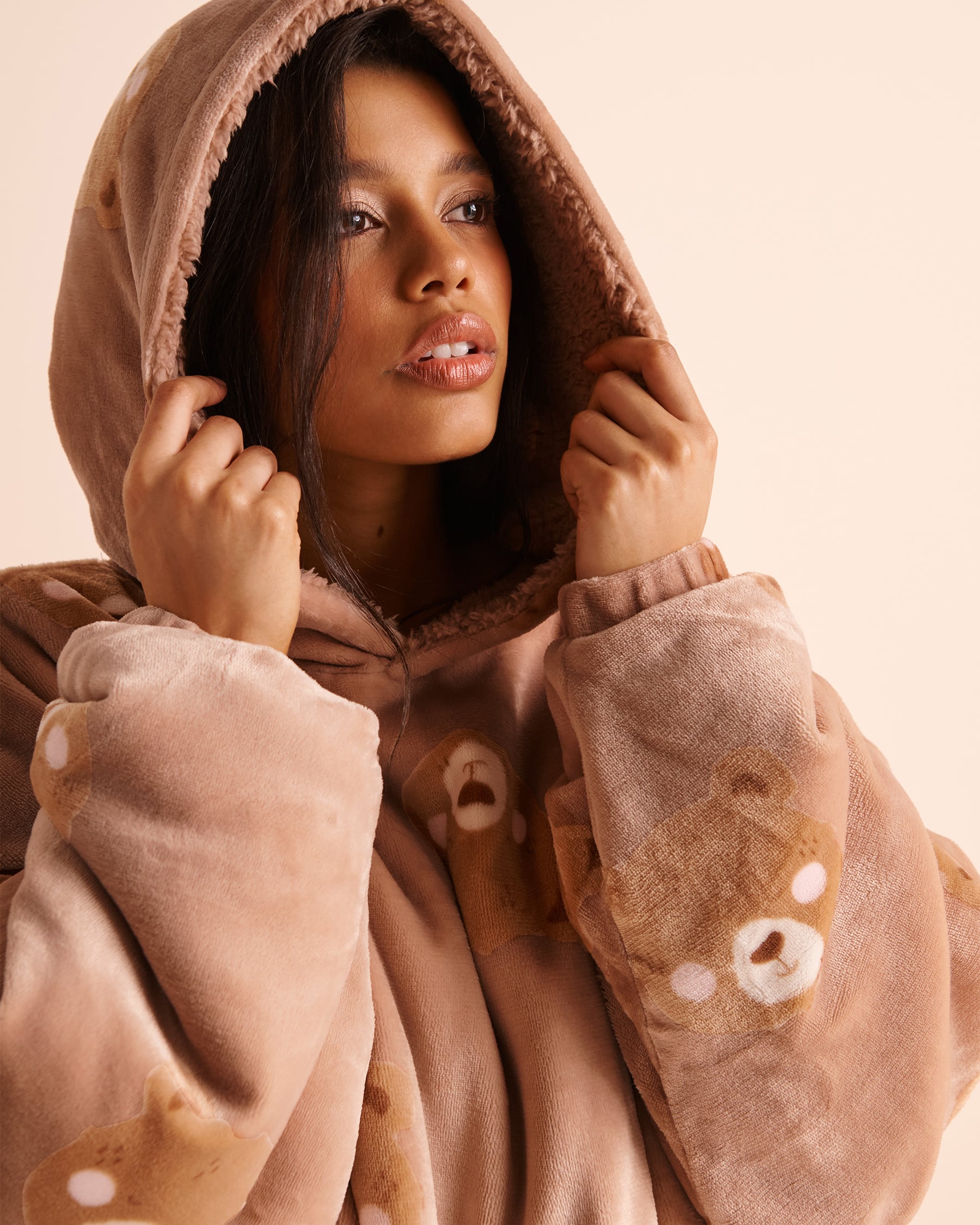 LA VIE EN ROSE Teddy Bear Soft Plush Oversized Hoodie Beige/Teddy Bear 40700509 - View2