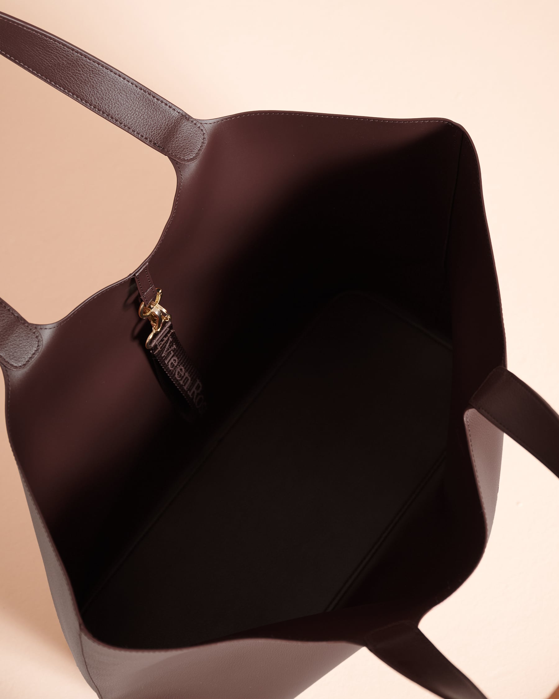 LA VIE EN ROSE Faux Leather Tote Bag Dark Chocolate 40700548 - View3