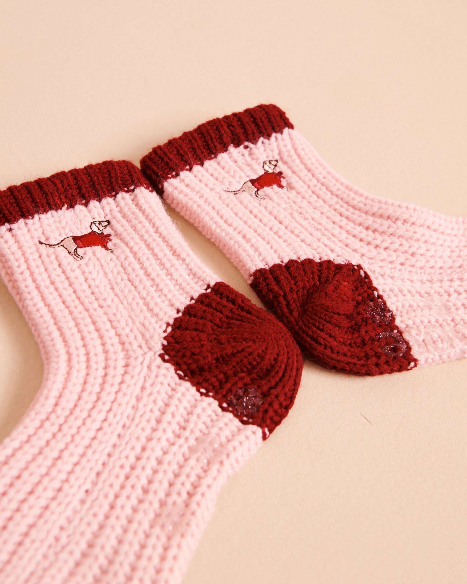 LA VIE EN ROSE Dachshund-Embroidered Socks Pink/Dachshund 40700508 - View3