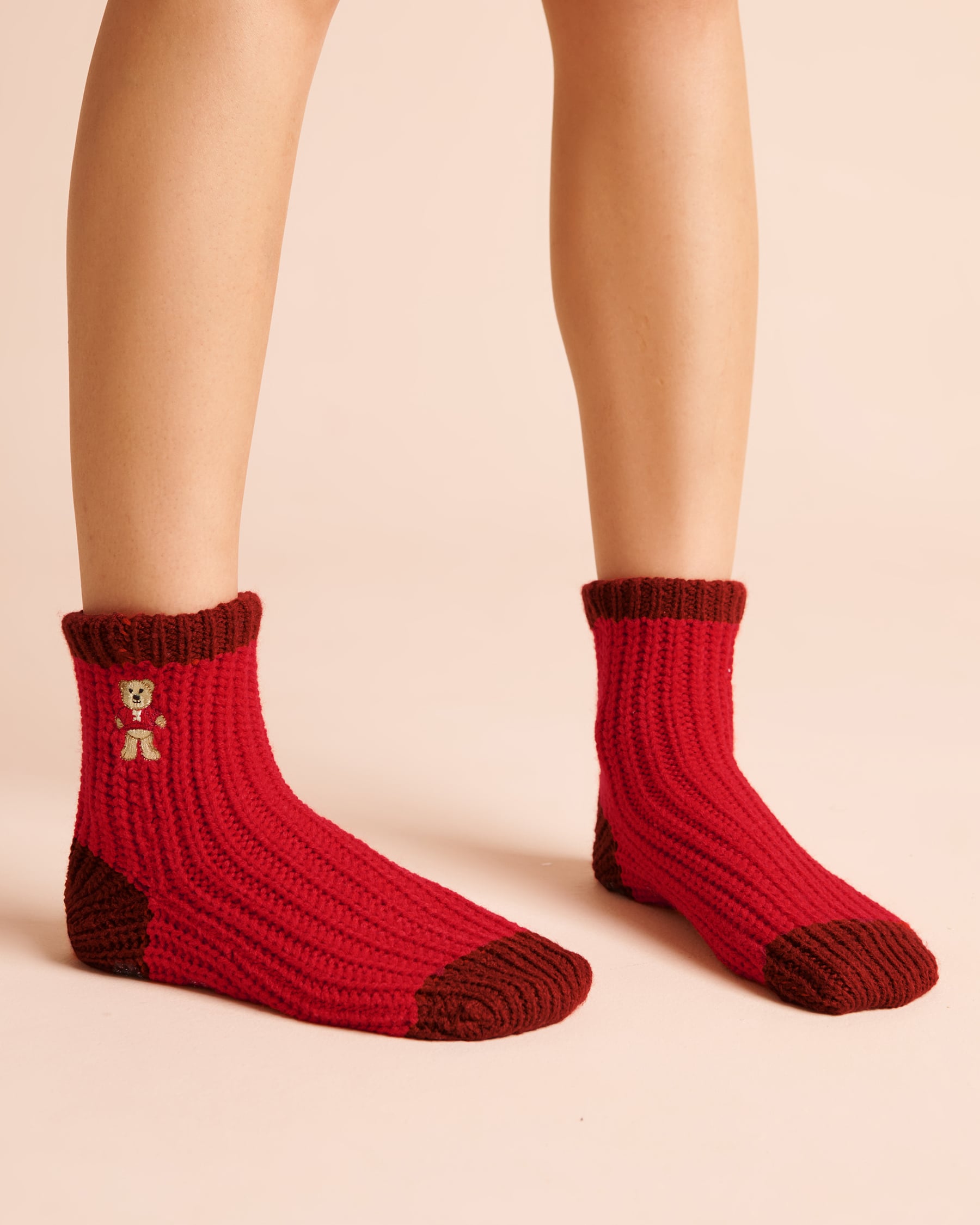 LA VIE EN ROSE Teddy Bear-Embroidered Socks Red/Teddy Bear 40700508 - View1