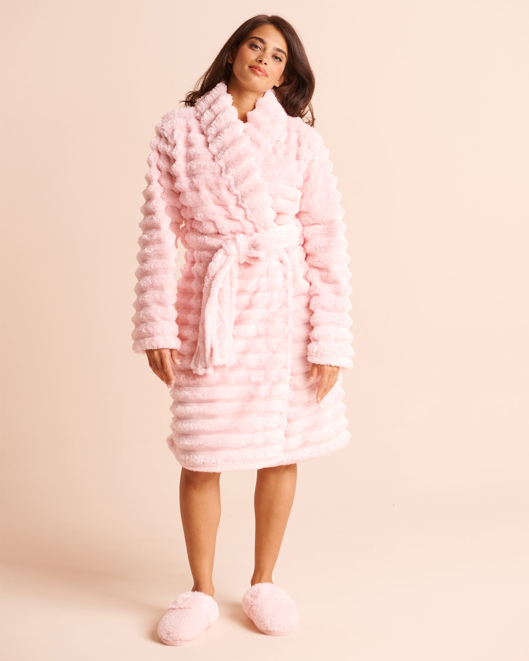 LA VIE EN ROSE Sherpa and Faux Fur Slippers Light Pink 40700512 - View3