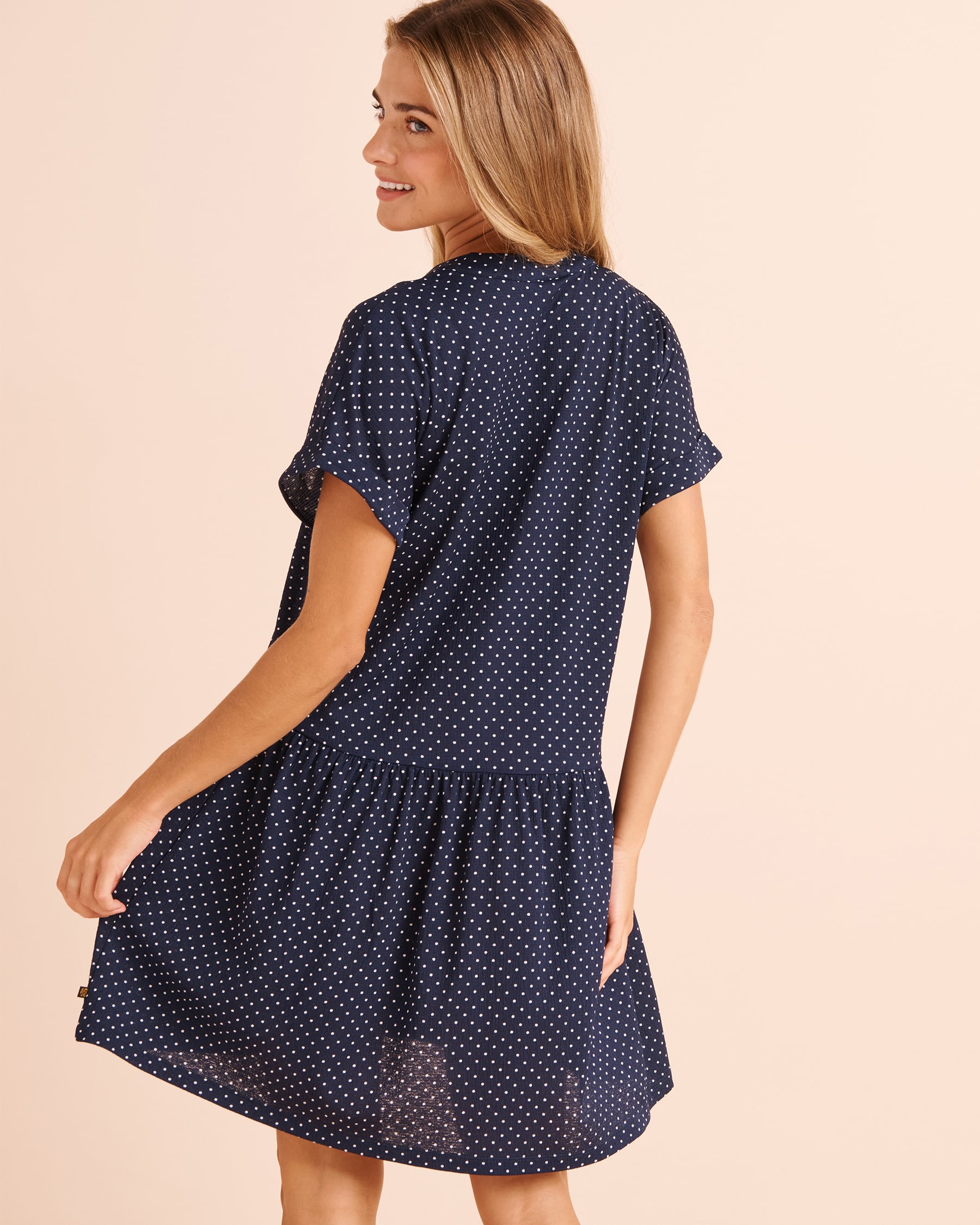 LA VIE EN ROSE AQUA Robe courte étagée effet froissé Pois bleu marine 80300150 - View2