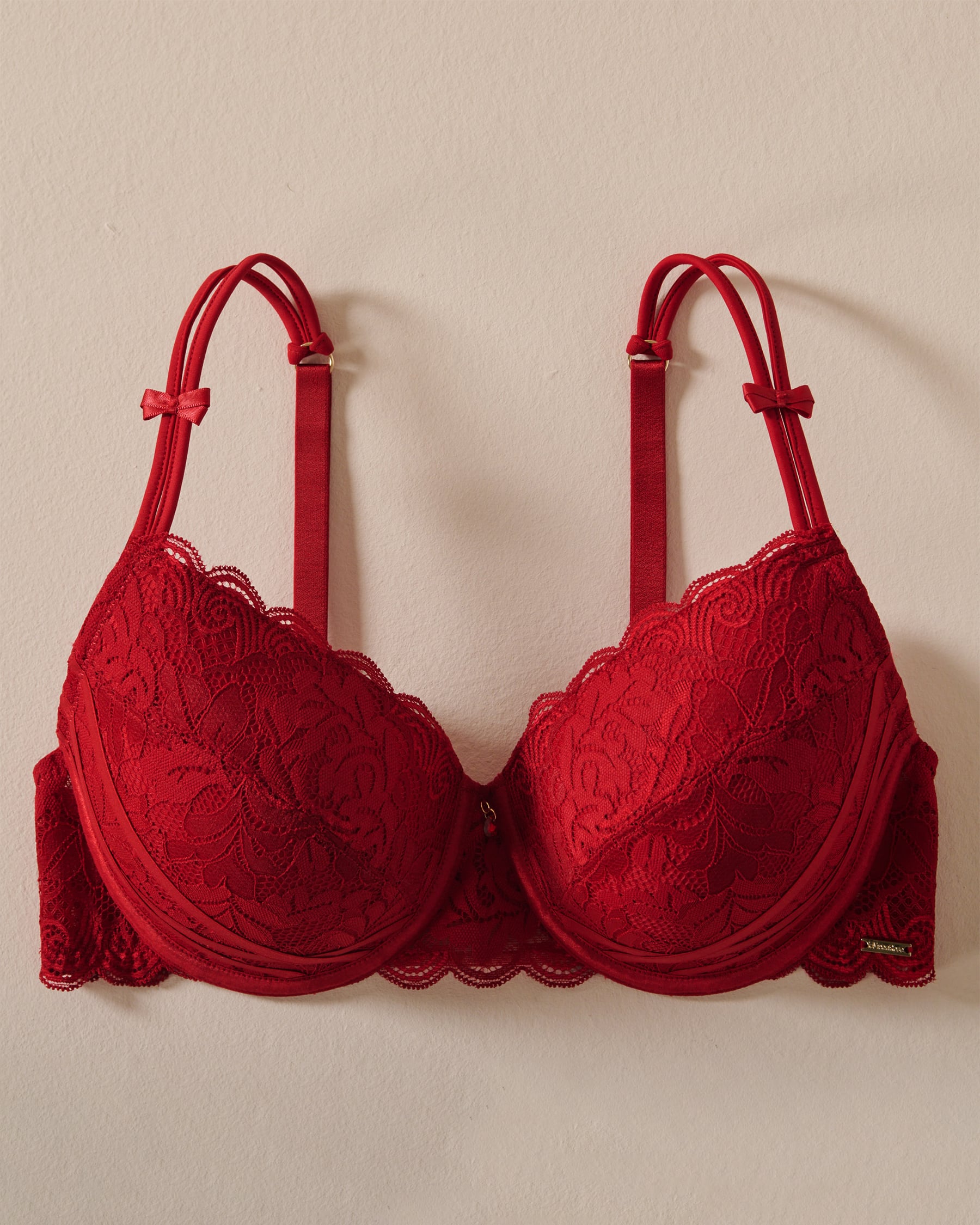 LA VIE EN ROSE Lightly Lined Mastectomy Bra Candy Cane Red 10200652 - View2
