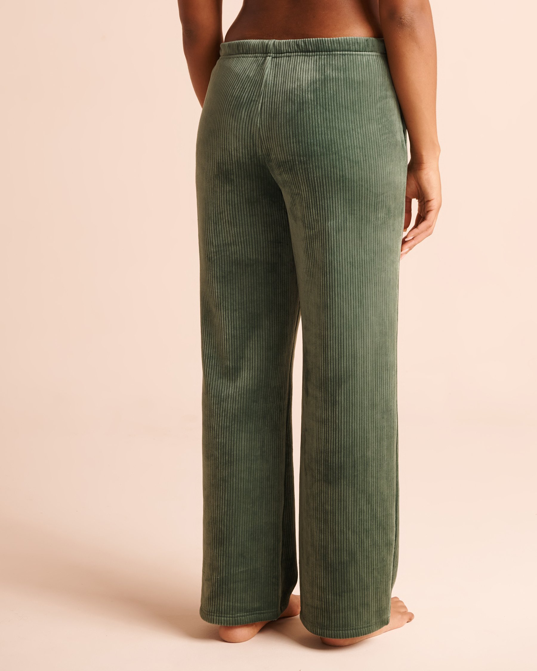 LA VIE EN ROSE Heavy Ribbed Pants Jungle Green 50200131 - View2