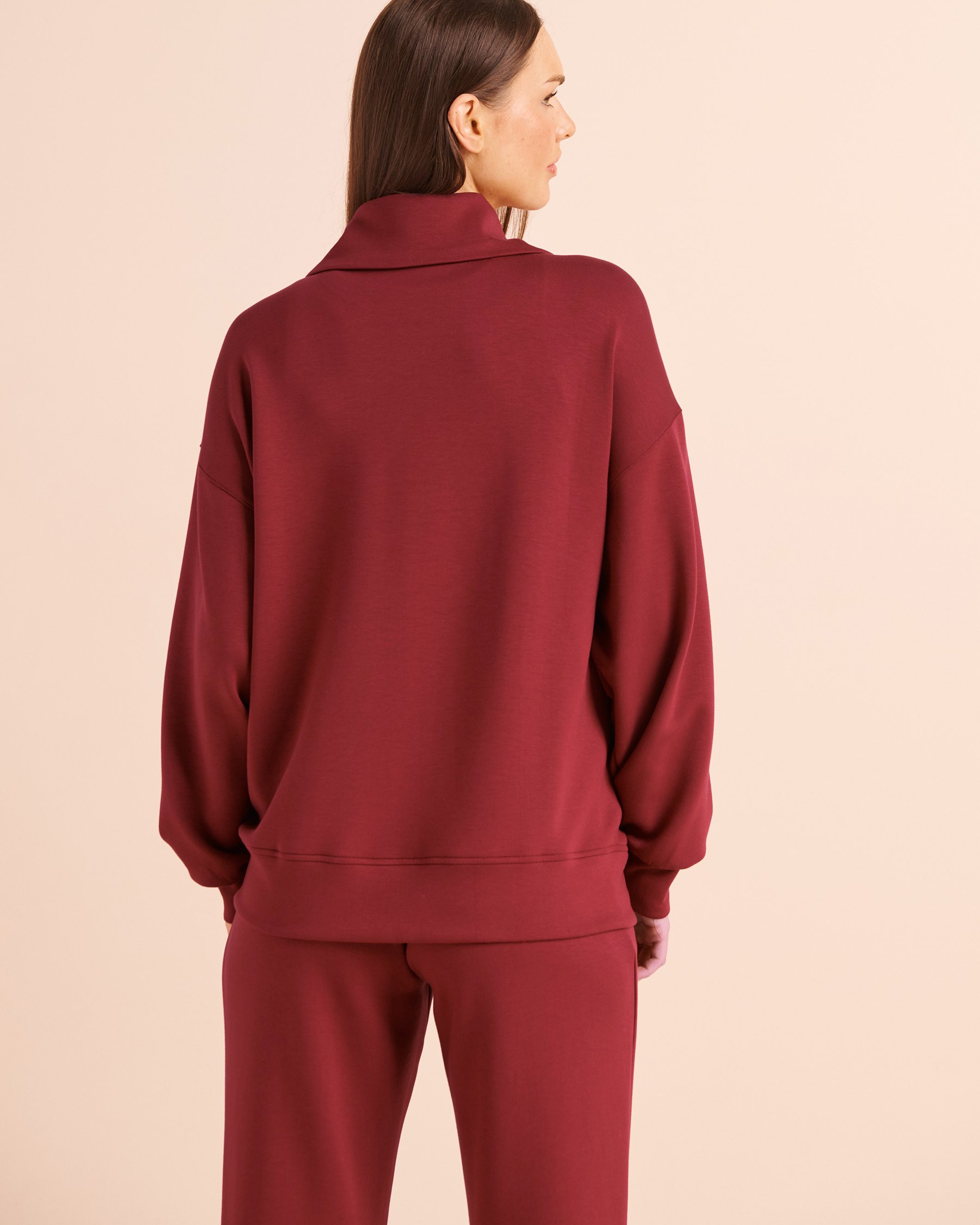 LA VIE EN ROSE Scuba Knit Zip-Up Sweatshirt Burgundy 50100148 - View2