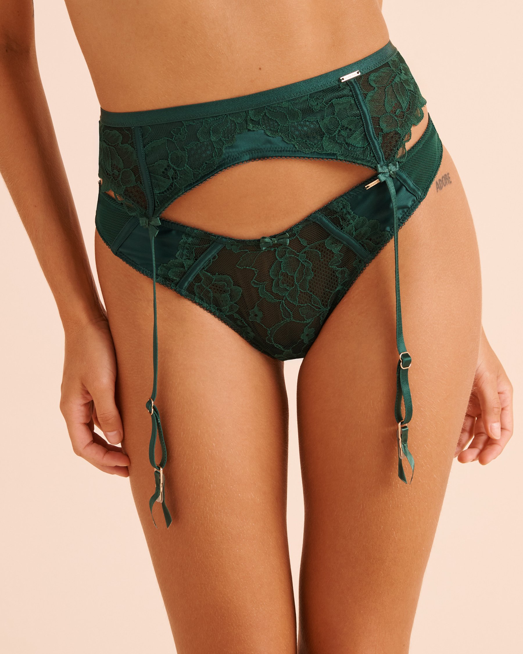 LA VIE EN ROSE Lace and Satin Garter Belt Fir Green 20300553 - View3