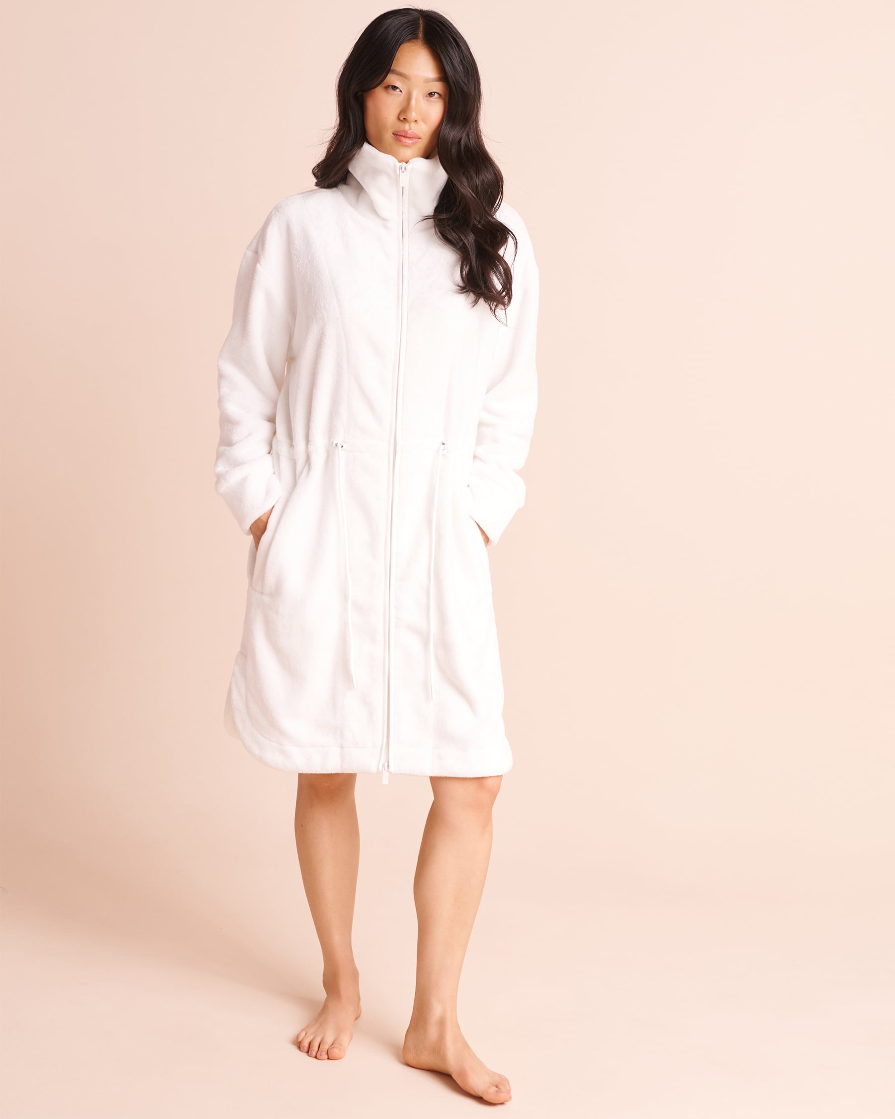 LA VIE EN ROSE Zip-Up Funnel Neck Plush Robe White 40600247 - View1