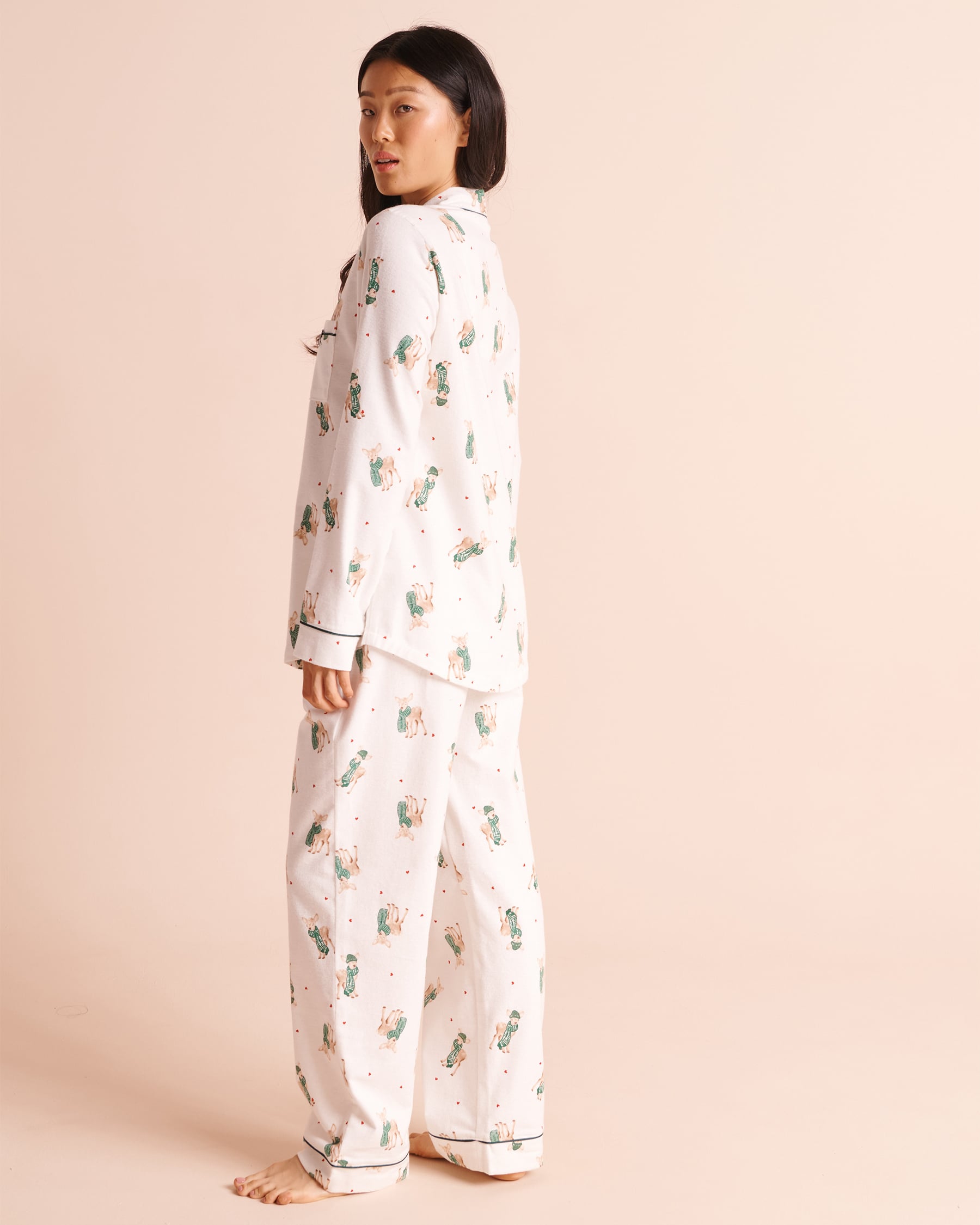 LA VIE EN ROSE Deer Print Flannel Pajama Set White/Deer 40400103 - View2