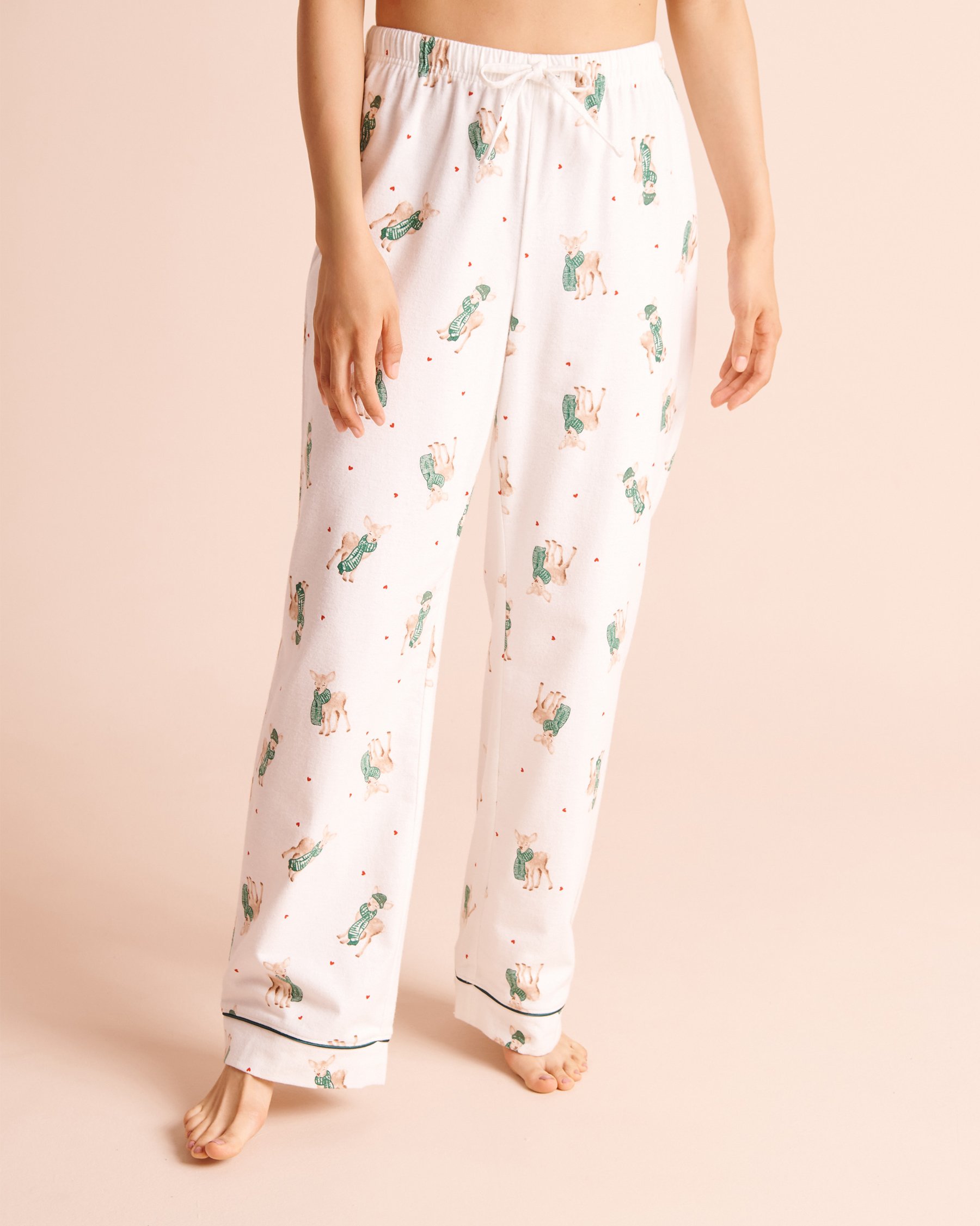 LA VIE EN ROSE Deer Print Flannel Pajama Set White/Deer 40400103 - View4