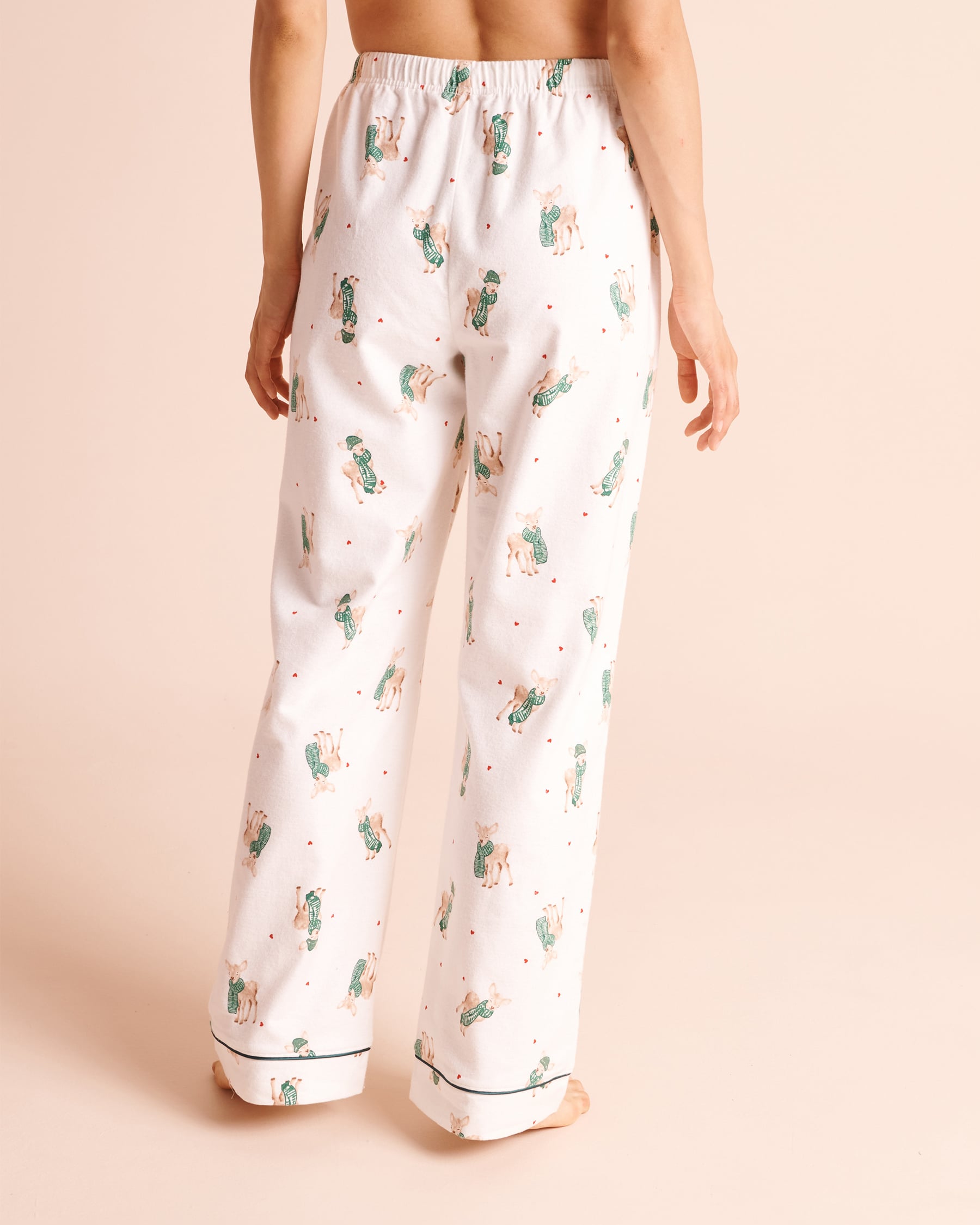 LA VIE EN ROSE Deer Print Flannel Pajama Set White/Deer 40400103 - View5