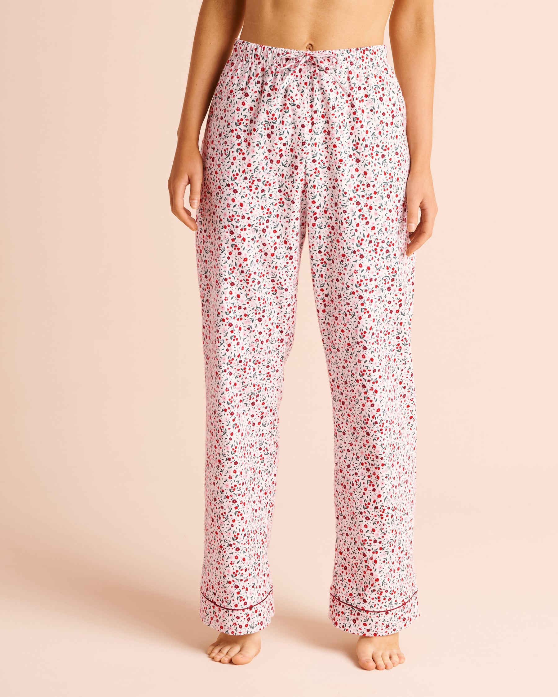LA VIE EN ROSE Ditsy Floral Print Flannel Pajama Set White/Flowers 40400103 - View4