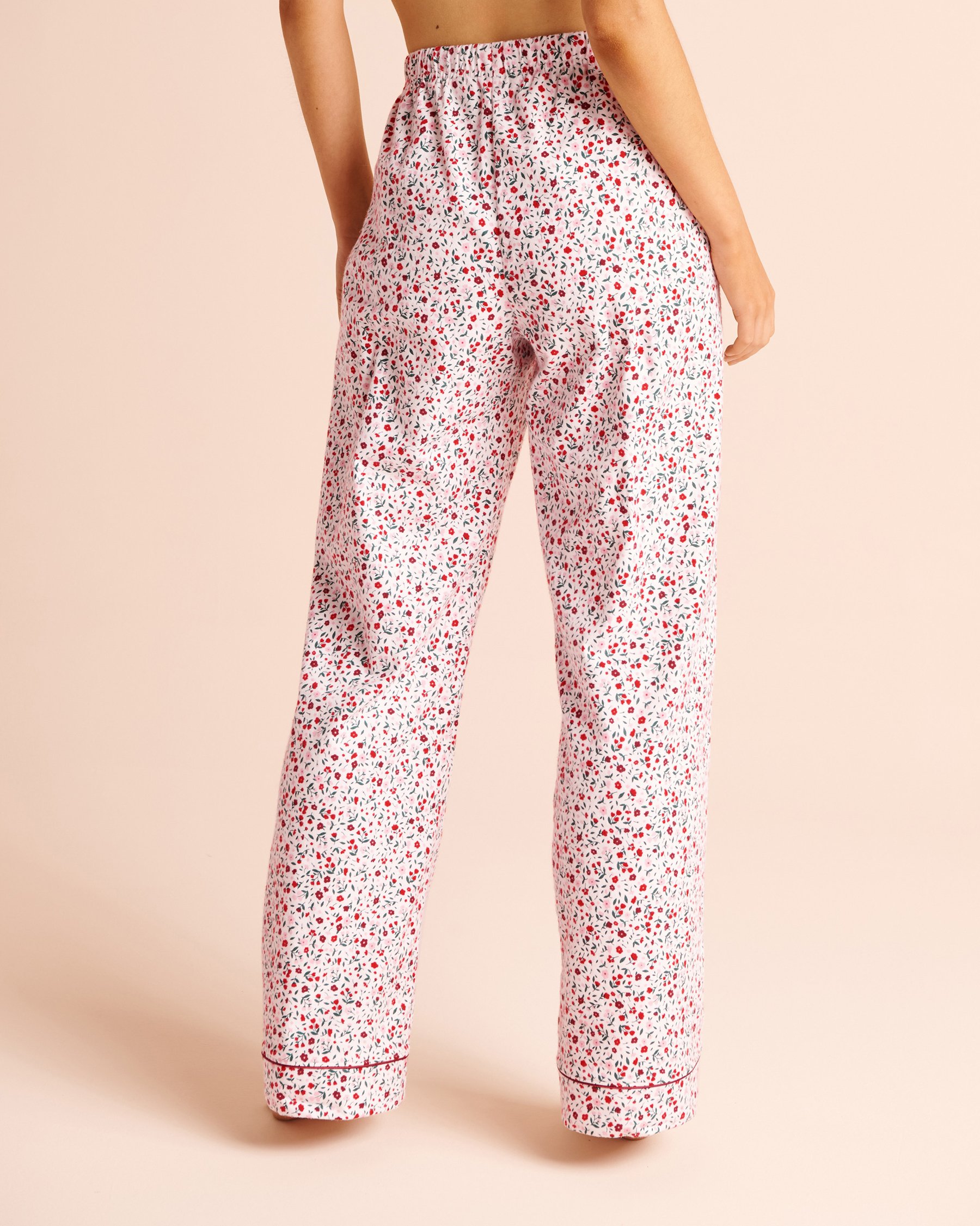 LA VIE EN ROSE Ditsy Floral Print Flannel Pajama Set White/Flowers 40400103 - View5