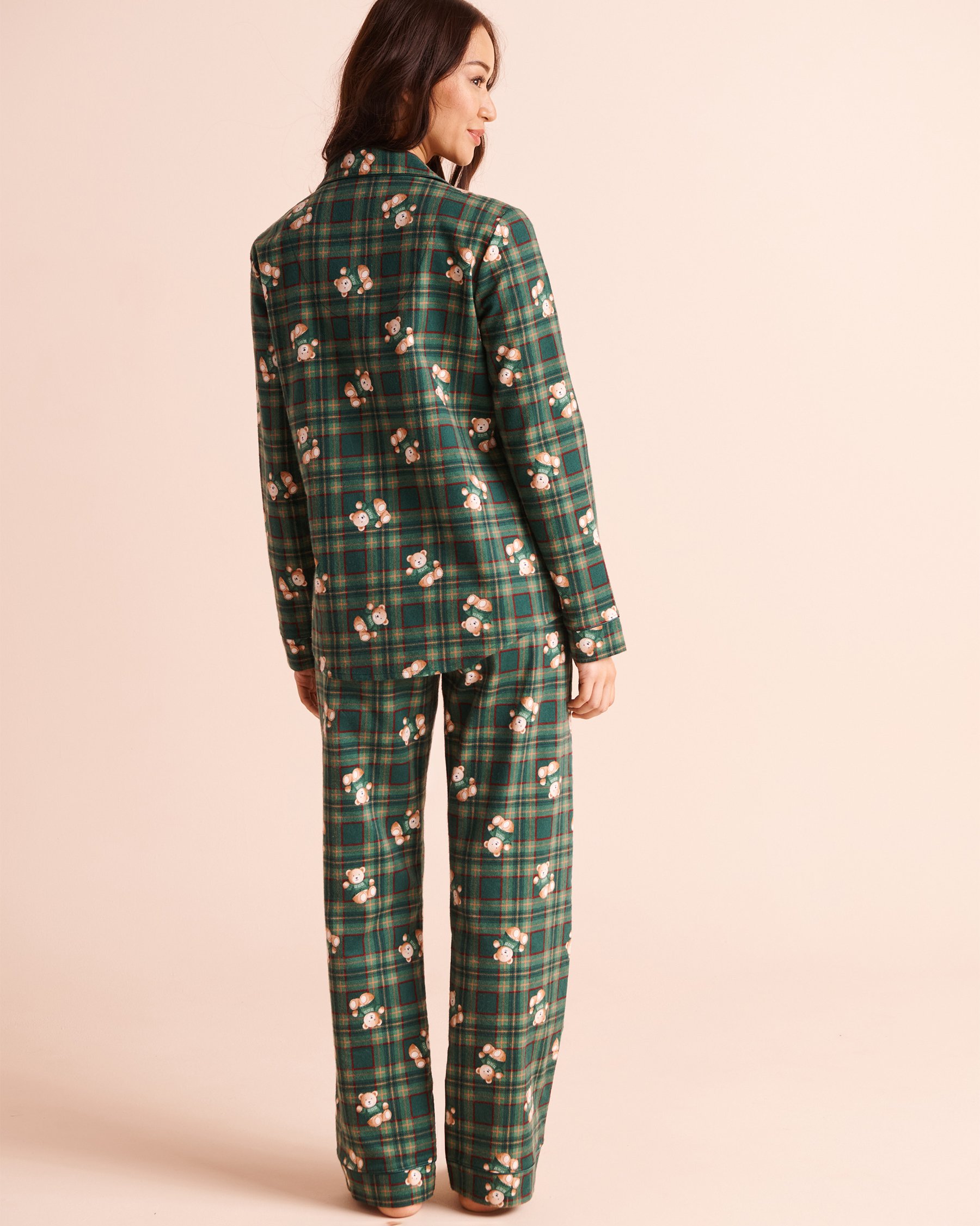 LA VIE EN ROSE Teddy Bear Plaid Flannel Pajama Set Green/Teddy Bear 40400103 - View2