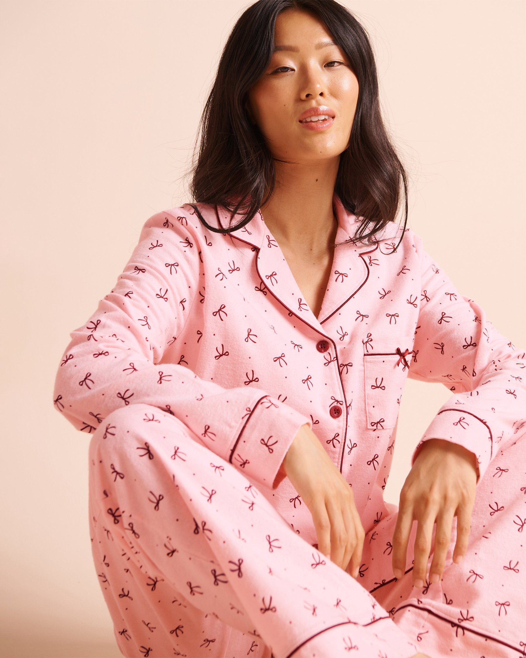 LA VIE EN ROSE Bow Print Flannel Pajama Set Pink/Bow 40400103 - View3