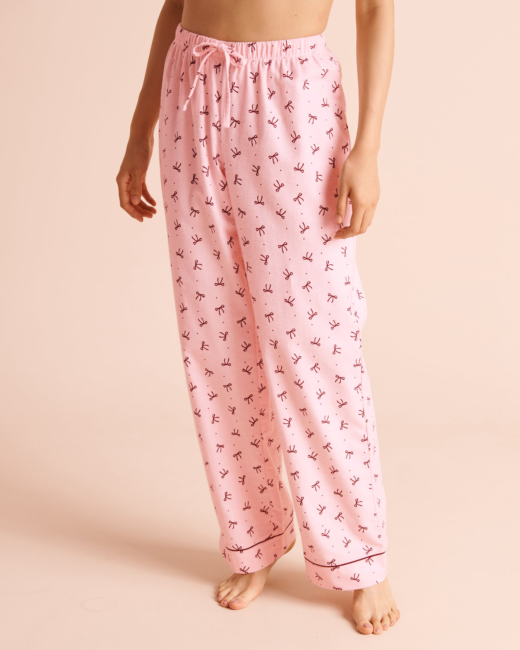 LA VIE EN ROSE Bow Print Flannel Pajama Set Pink/Bow 40400103 - View4