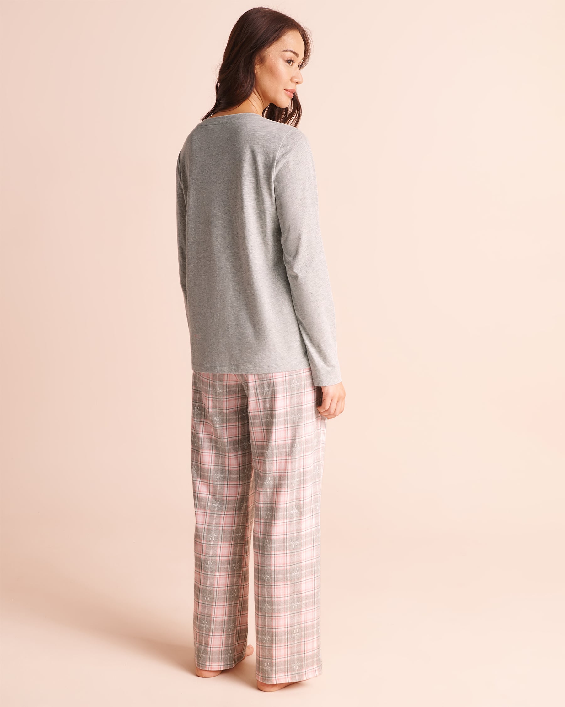 LA VIE EN ROSE Bow & Plaid Print Cotton Pajama Set Grey/Bow 40400102 - View2