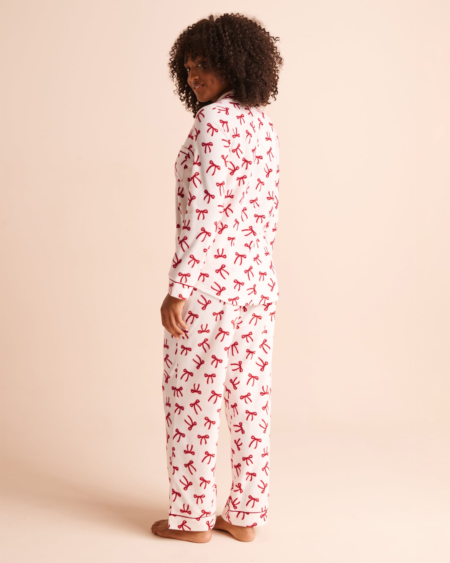 LA VIE EN ROSE Ensemble pyjama en polaire imprimé nœuds Blanc/Nœuds 40400104 - View2
