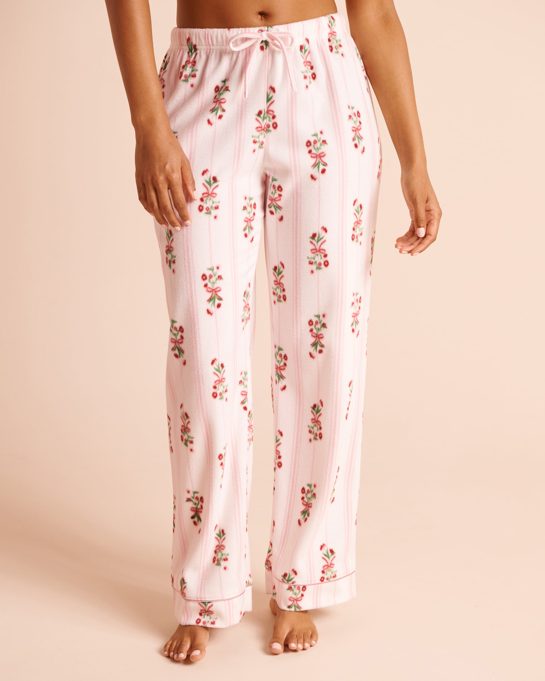 LA VIE EN ROSE Floral Stripe Print Microfleece Pajama Set White/Flowers 40400104 - View4