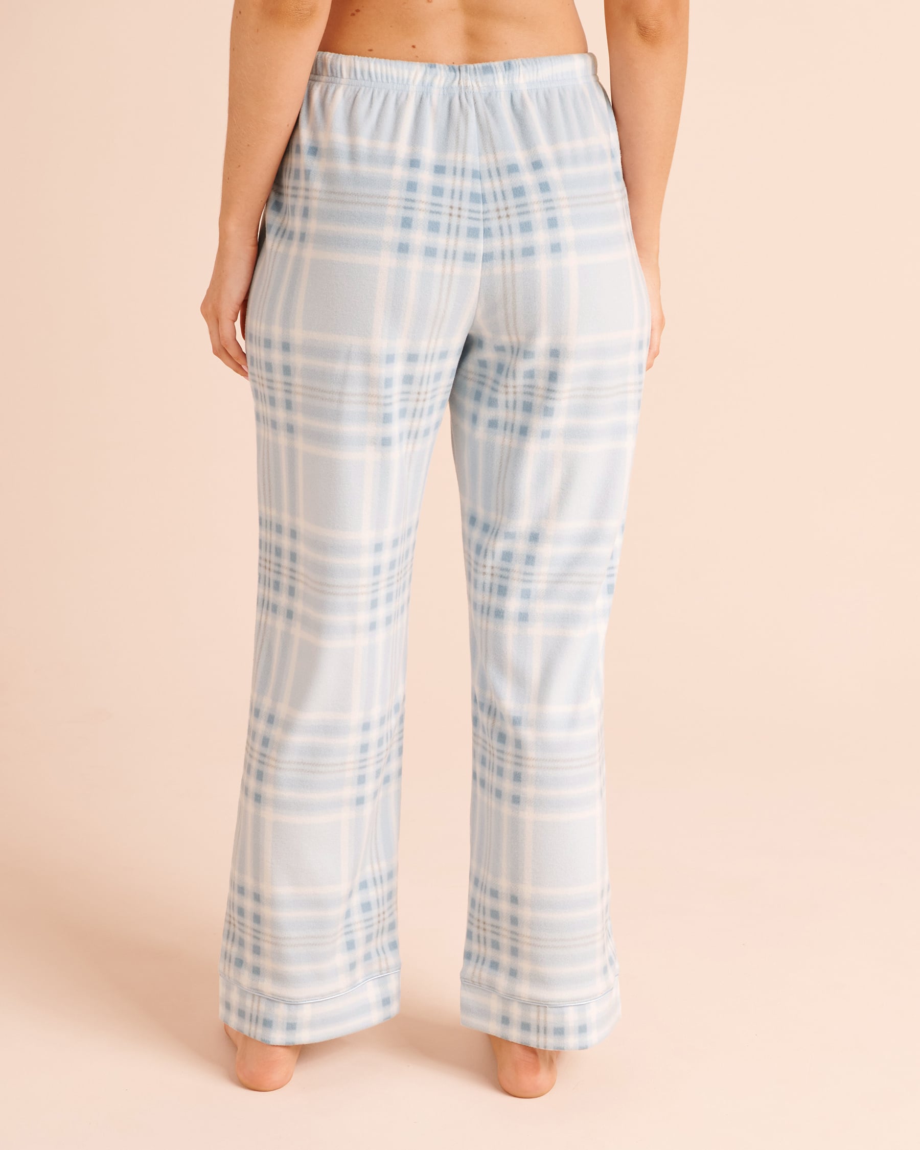 LA VIE EN ROSE Ensemble pyjama en polaire carreaux bleus Bleu/Carreaux 40400104 - View5