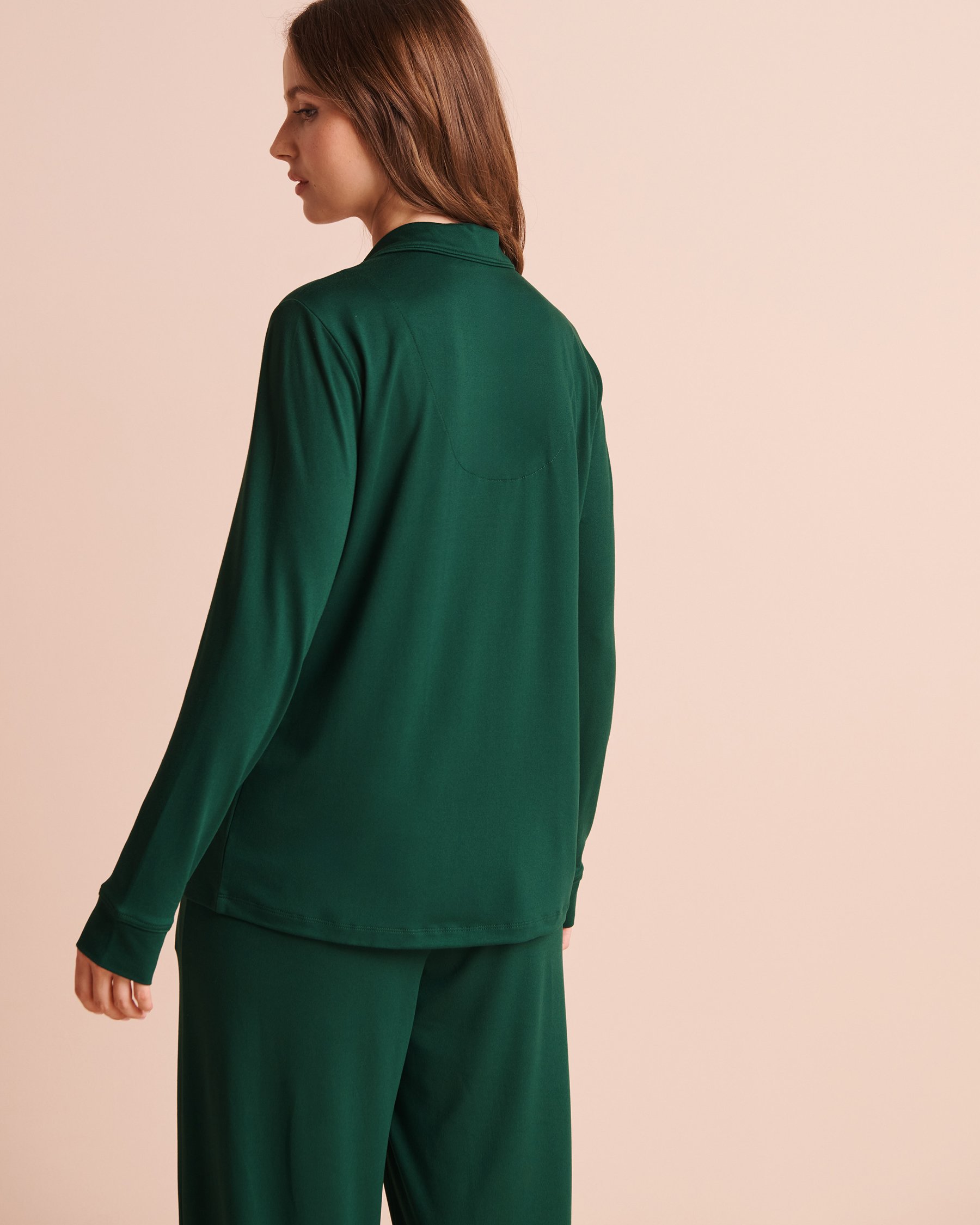 LA VIE EN ROSE Super Soft Long Sleeve Button-Down Shirt Fir Green 40100922 - View2