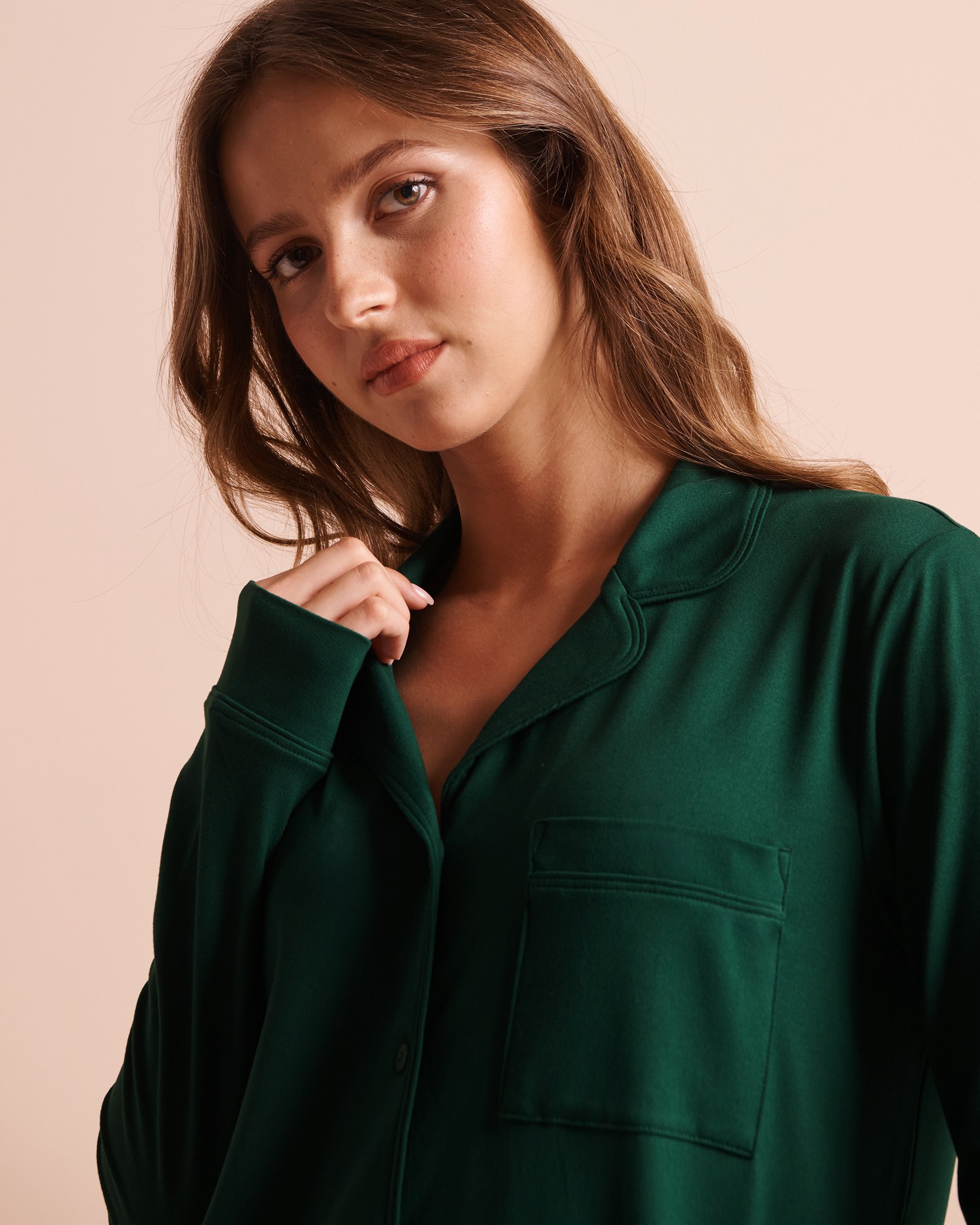 LA VIE EN ROSE Super Soft Long Sleeve Button-Down Shirt Fir Green 40100922 - View3