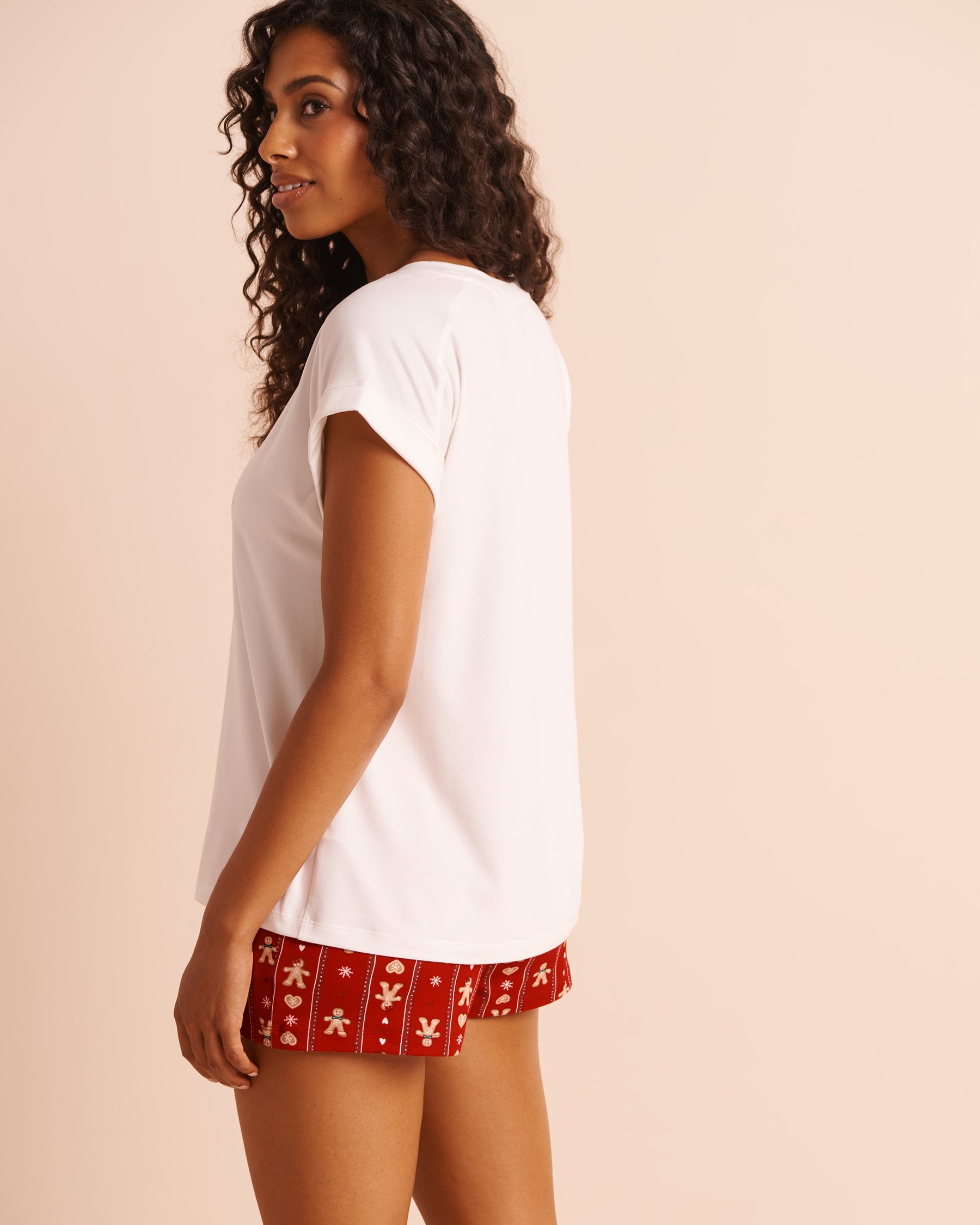LA VIE EN ROSE Gingerbread Print Super Soft Short Sleeve T-shirt White 40100907 - View2
