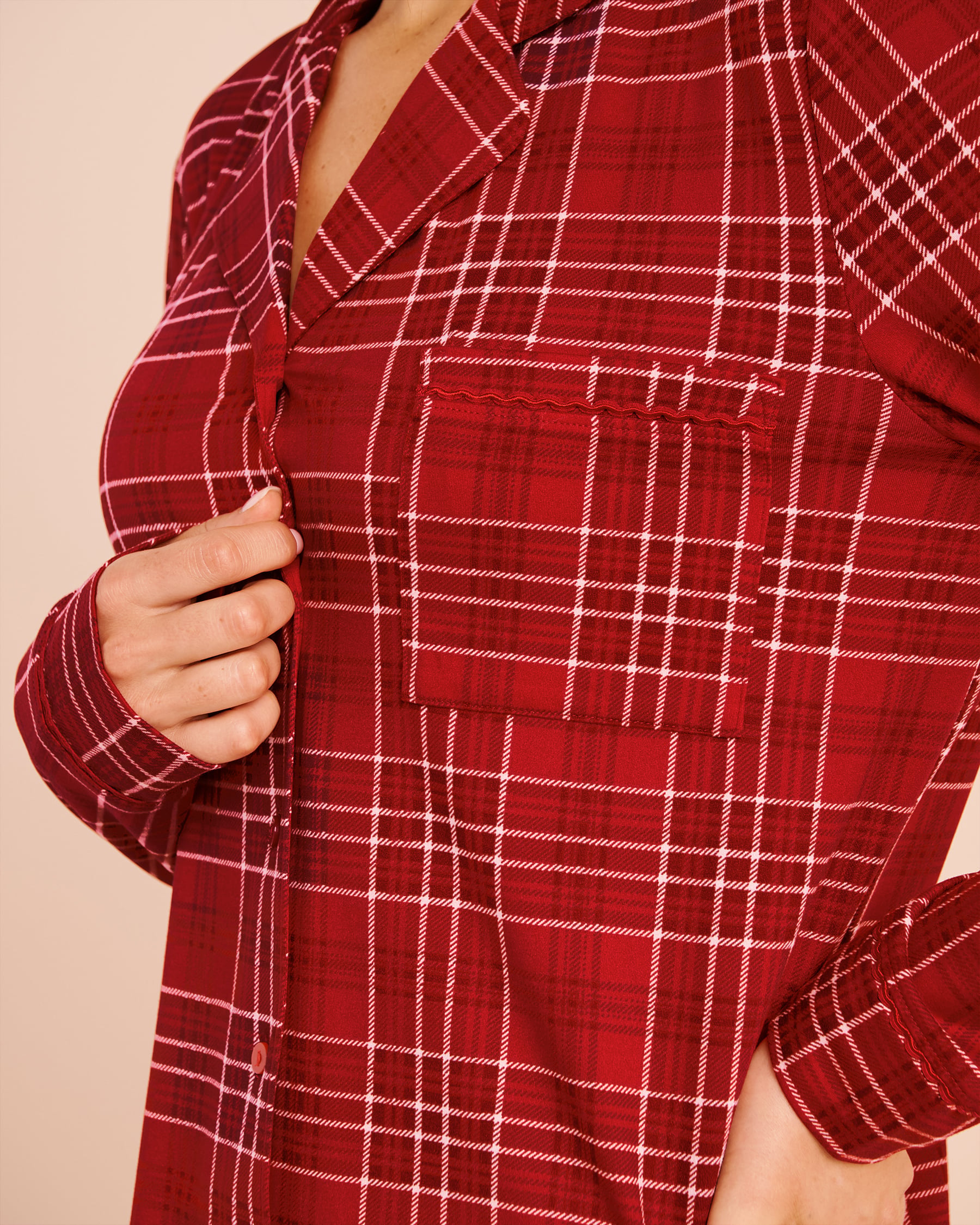 LA VIE EN ROSE Red Plaid Super Soft Long Sleeve Button-down Shirt Red/Plaid 40100909 - View3